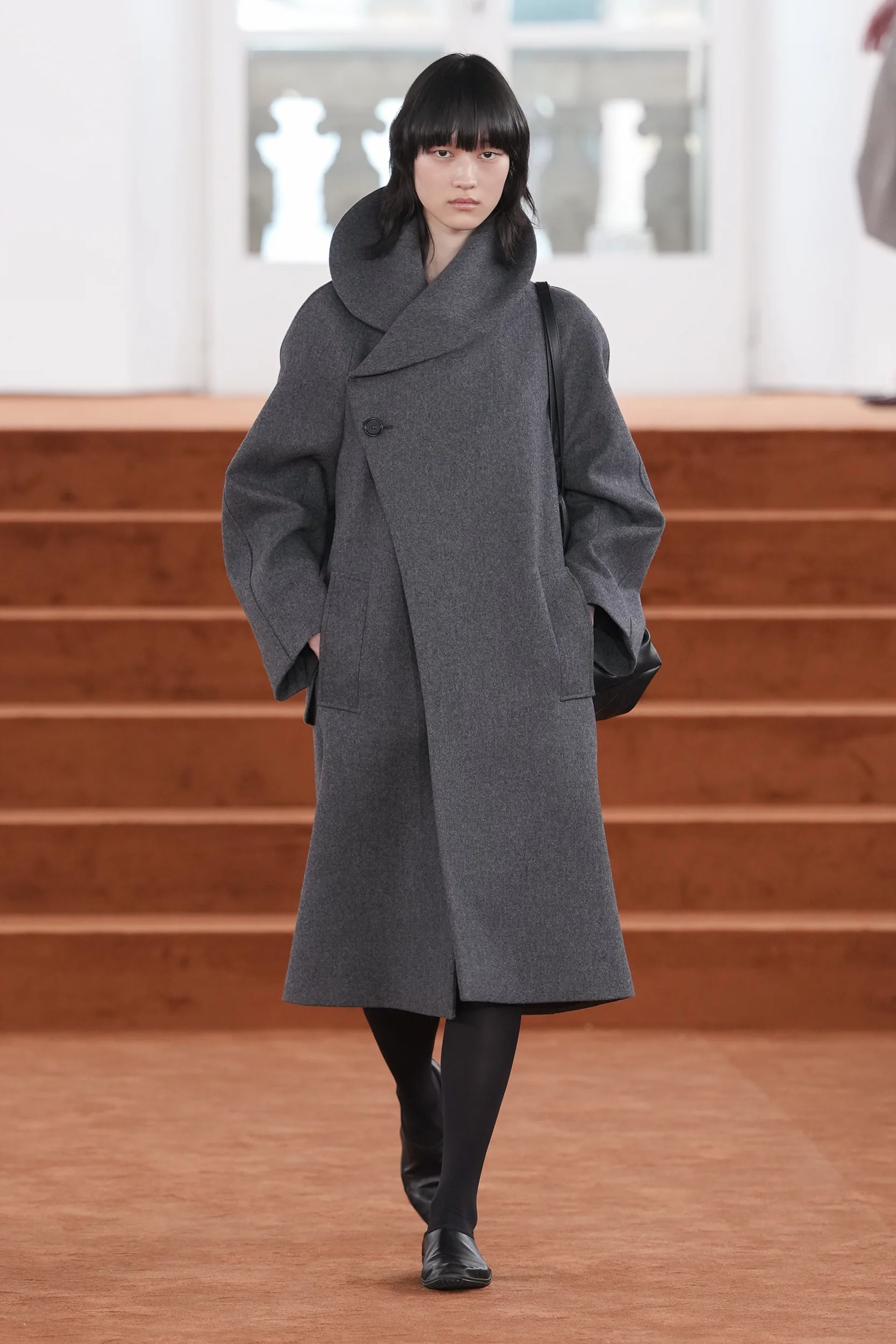 2026-27年秋冬コレクション_JIL SANDER(ジル サンダー)_モデル_18