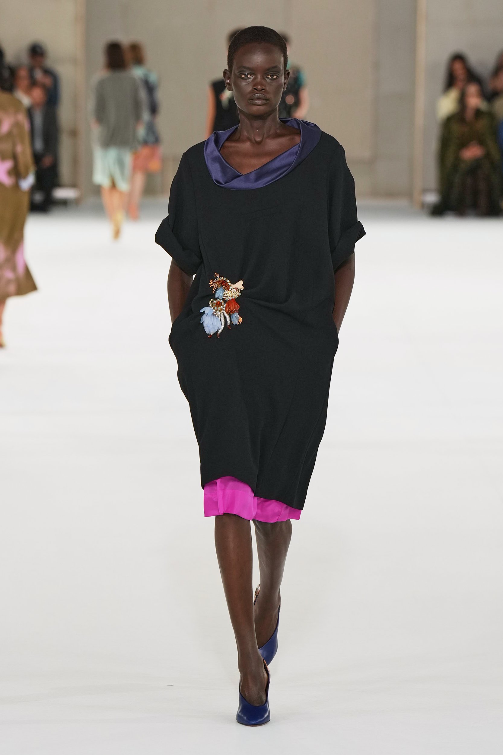 2027年春夏コレクション_DRIES VAN NOTEN(ドリス ヴァン ノッテン)_モデル_54