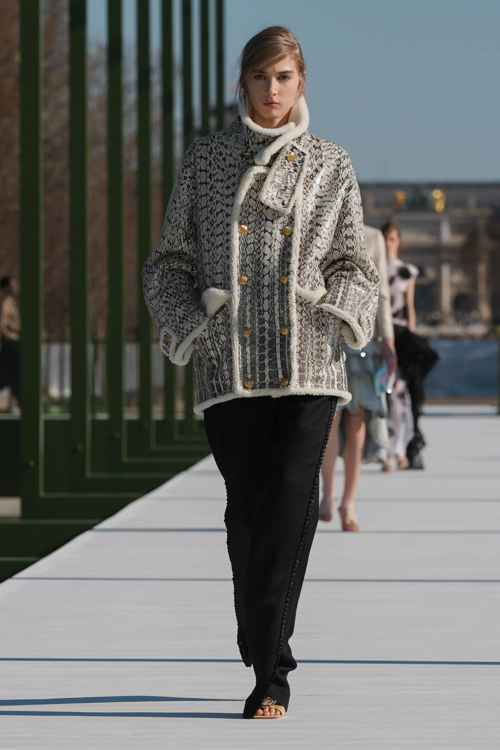 2026-27年秋冬コレクション_DIOR(ディオール)_モデル_28