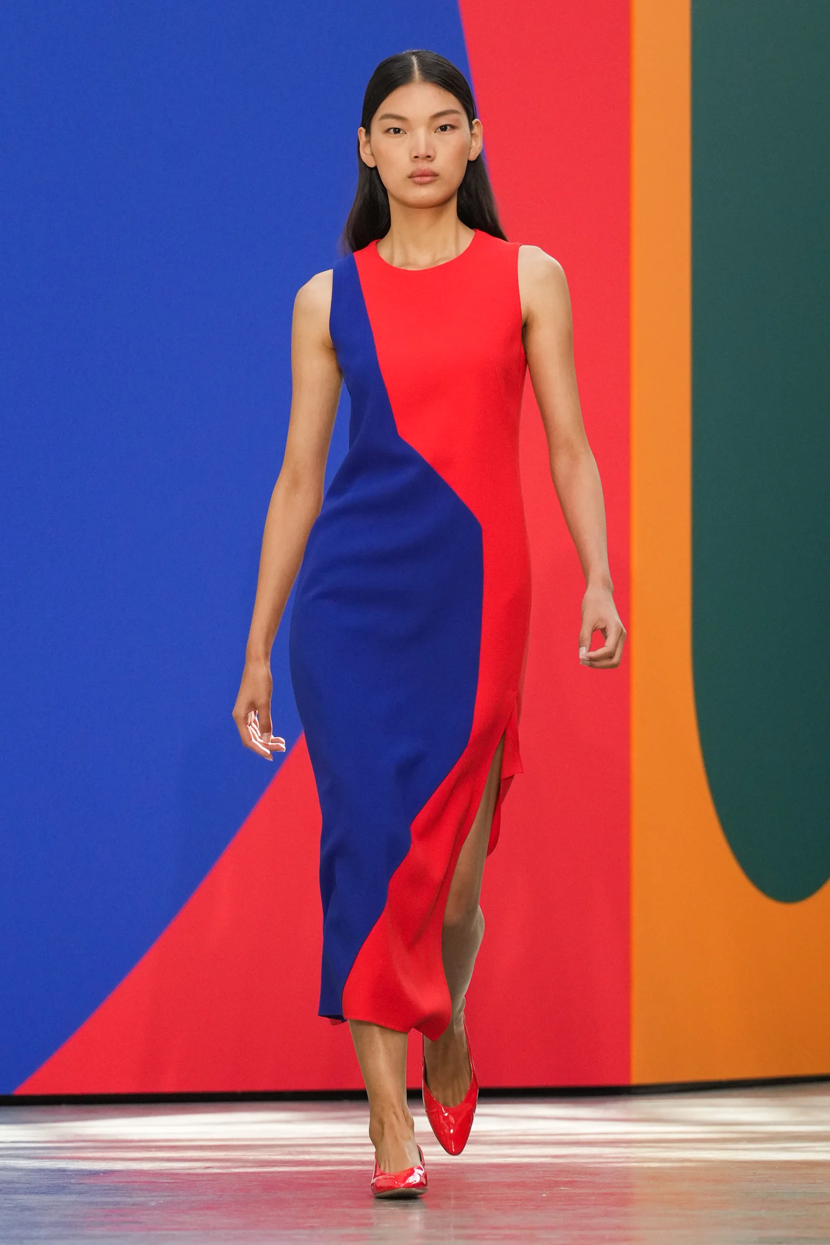 2026年春夏コレクション_AKRIS(アクリス)_モデル_51