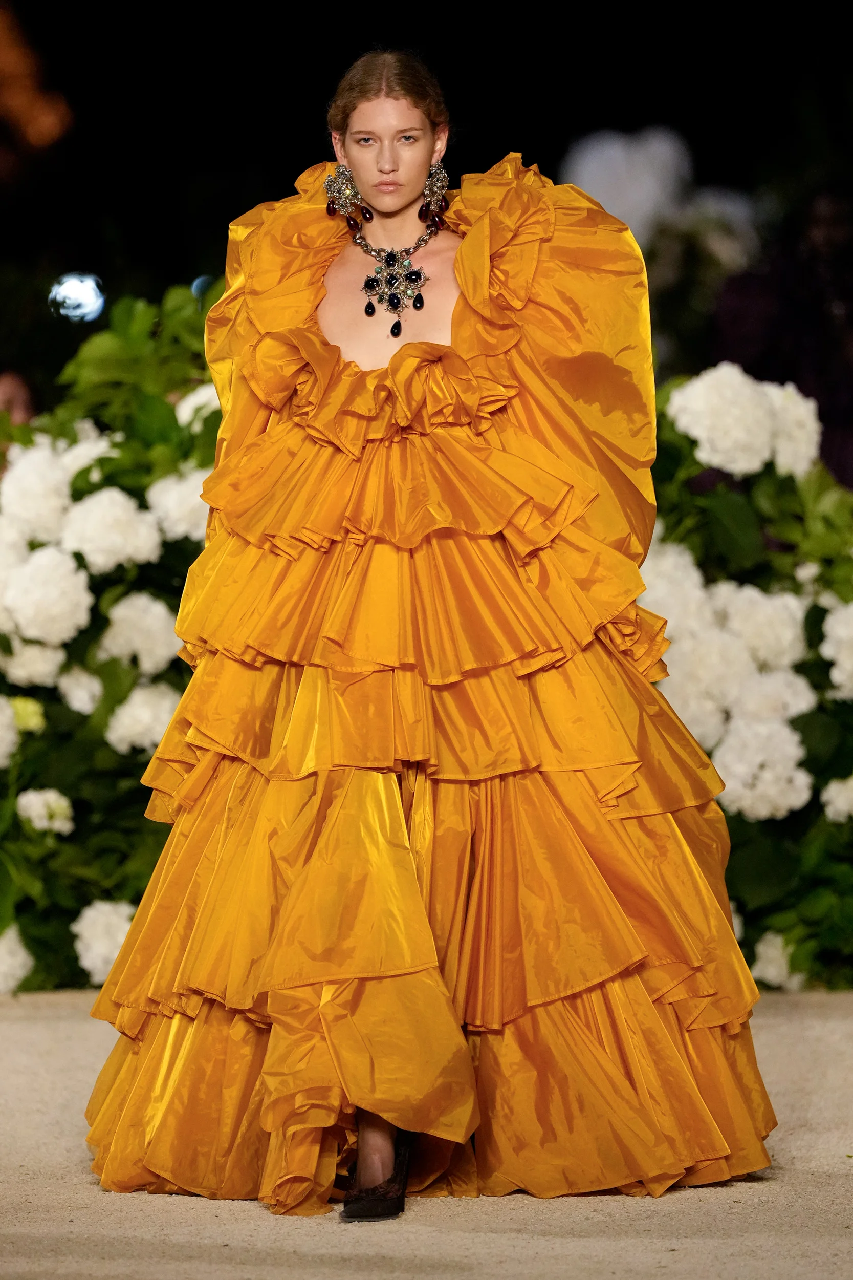 2026年春夏コレクション_SAINT LAURENT(サンローラン)_モデル_42