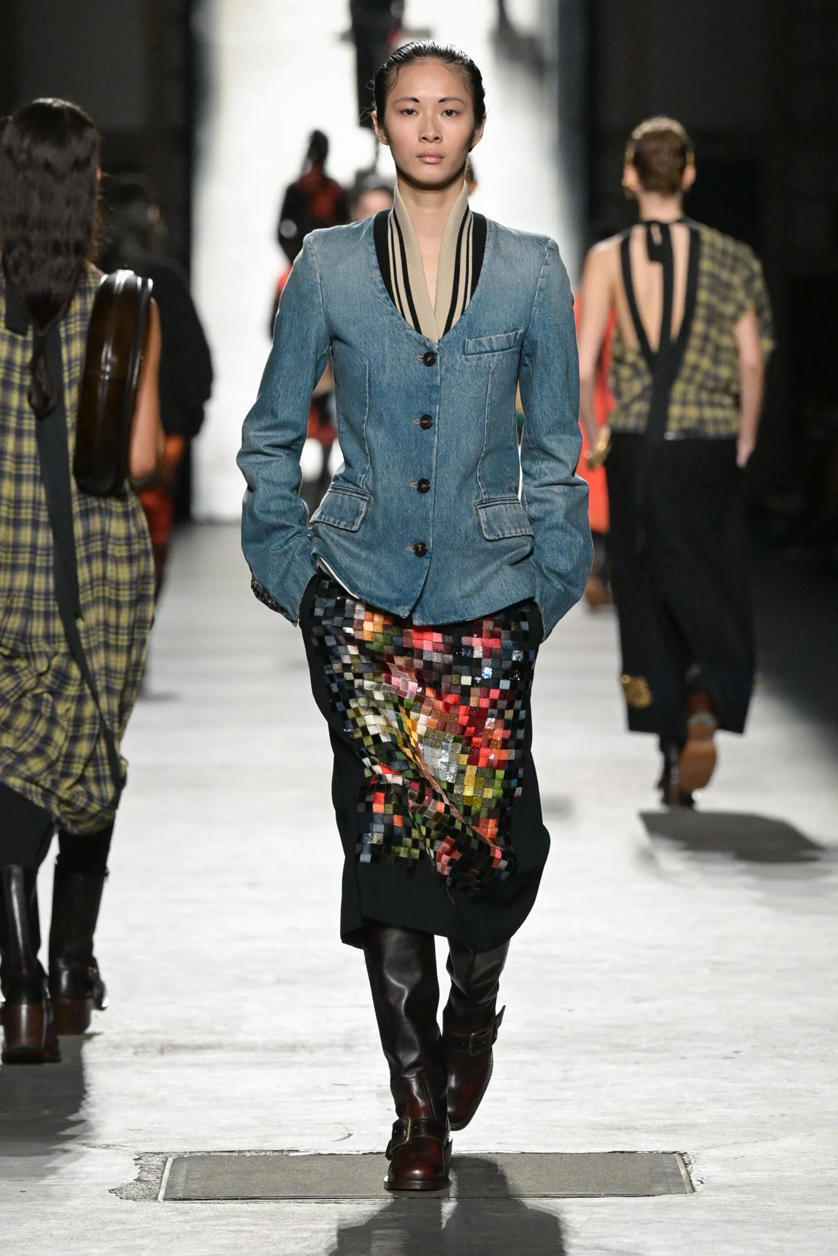 2026-27年秋冬コレクション_DRIES VAN NOTEN(ドリス ヴァン ノッテン)_モデル_51