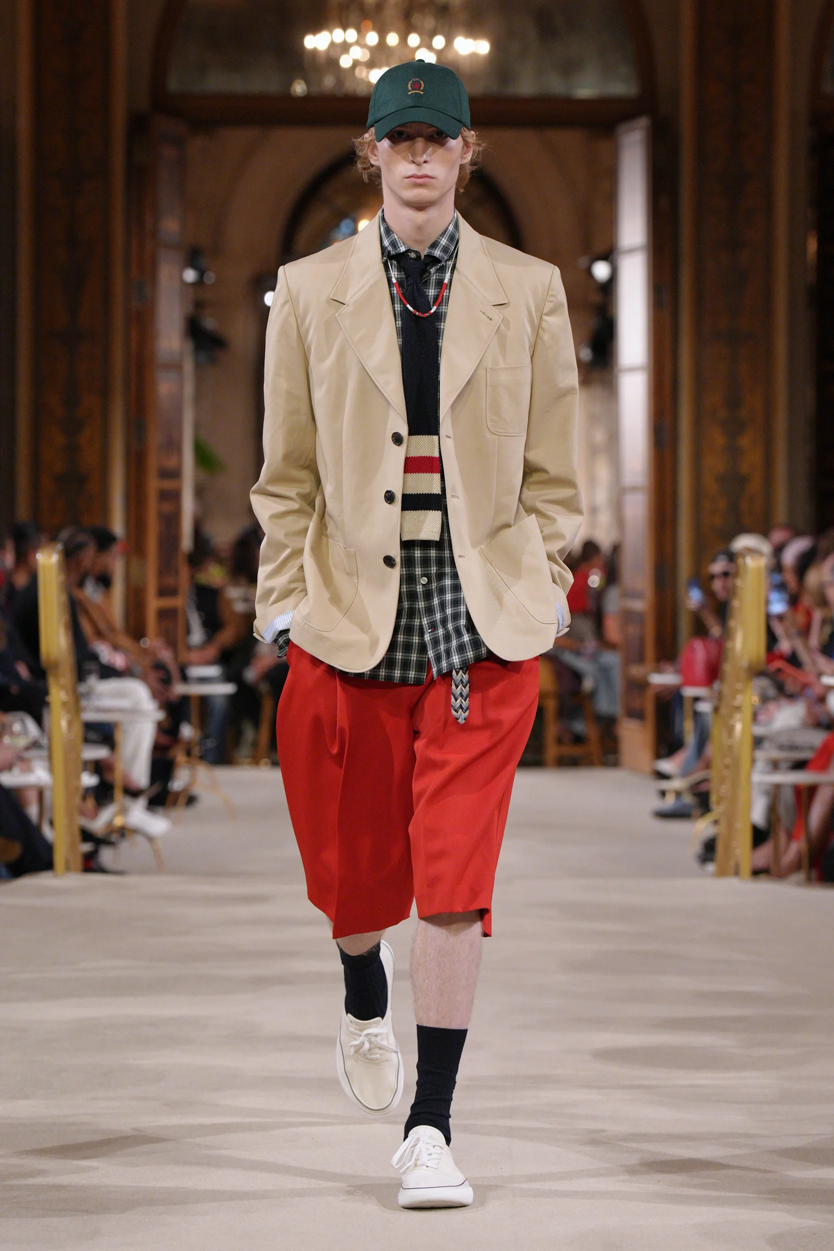 2027年春夏コレクション_TOMMY HILFIGER(トミー ヒルフィガー)_モデル_7
