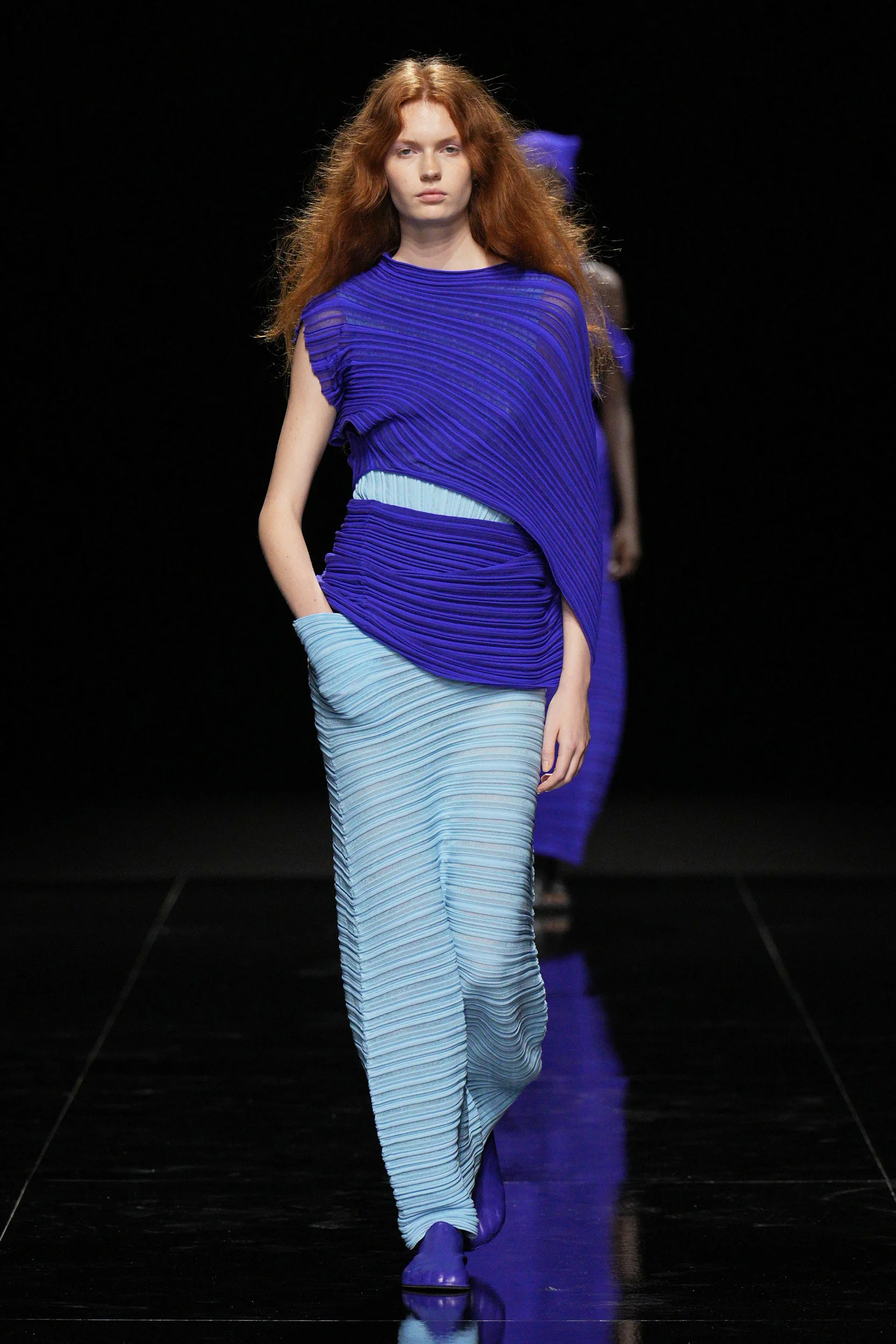 2027年春夏コレクション_ISSEY MIYAKE(イッセイミヤケ)_モデル_9