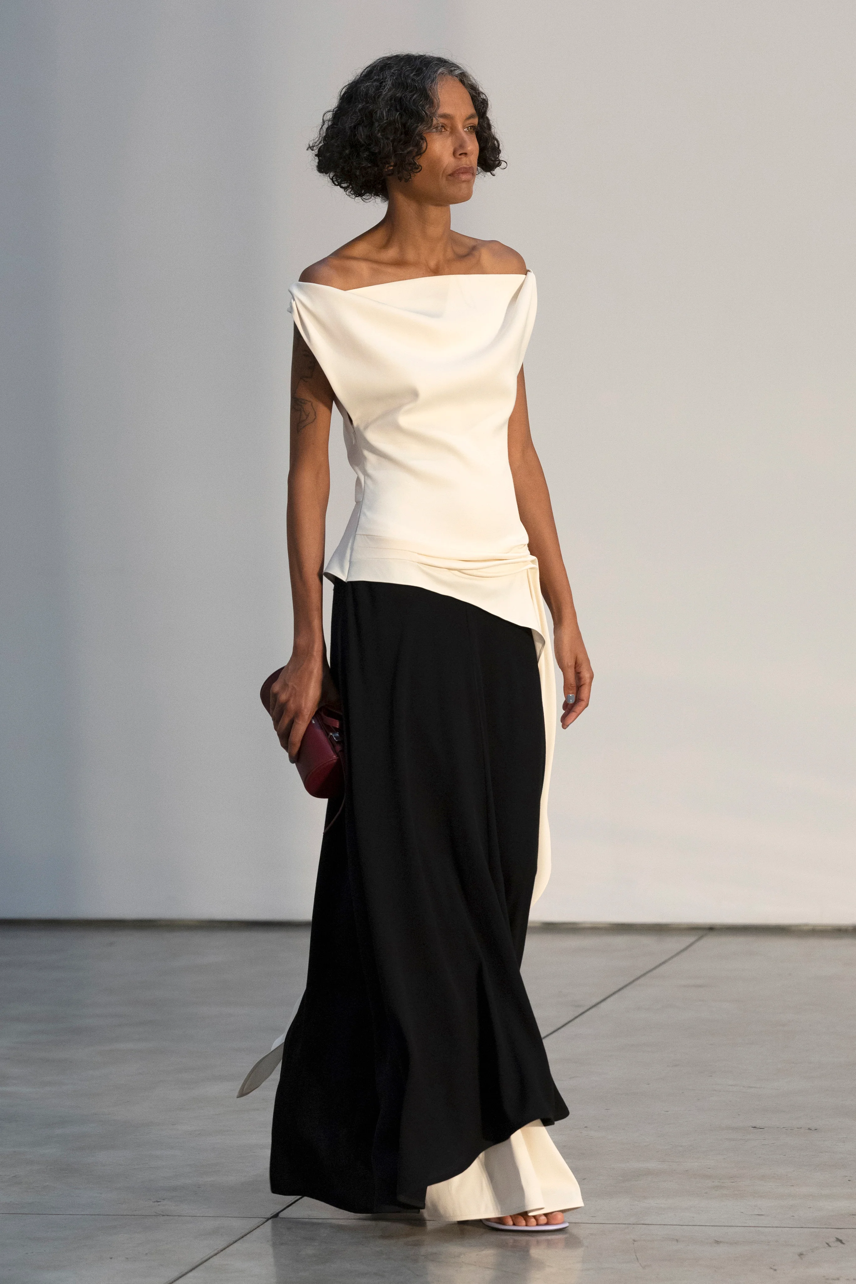 2026年春夏コレクション_PROENZA SCHOULER(プロエンザ スクーラー)_モデル_26