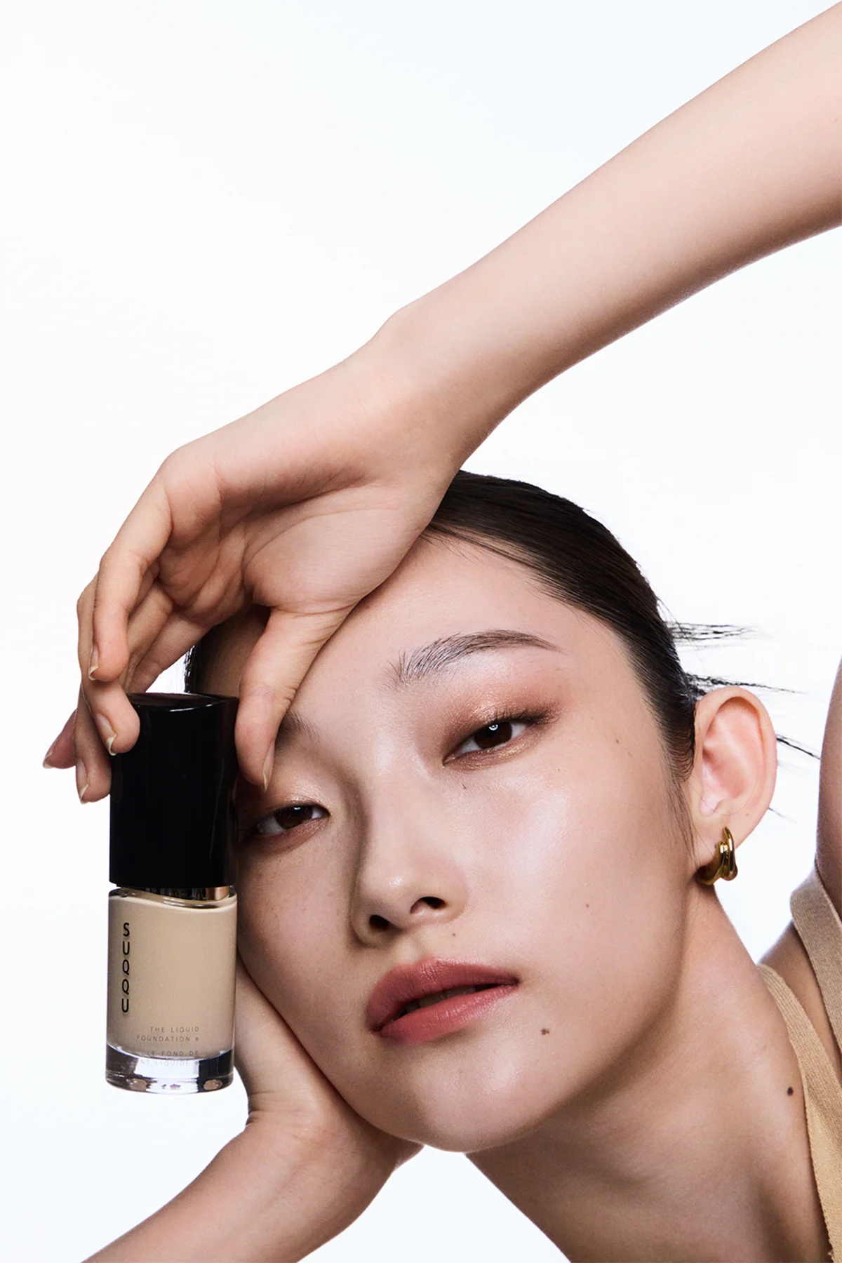 SUQQU その肌は光彩を放つ。 ザ リクイド ファンデーション eで 「艶高さ」の極みへの画像2