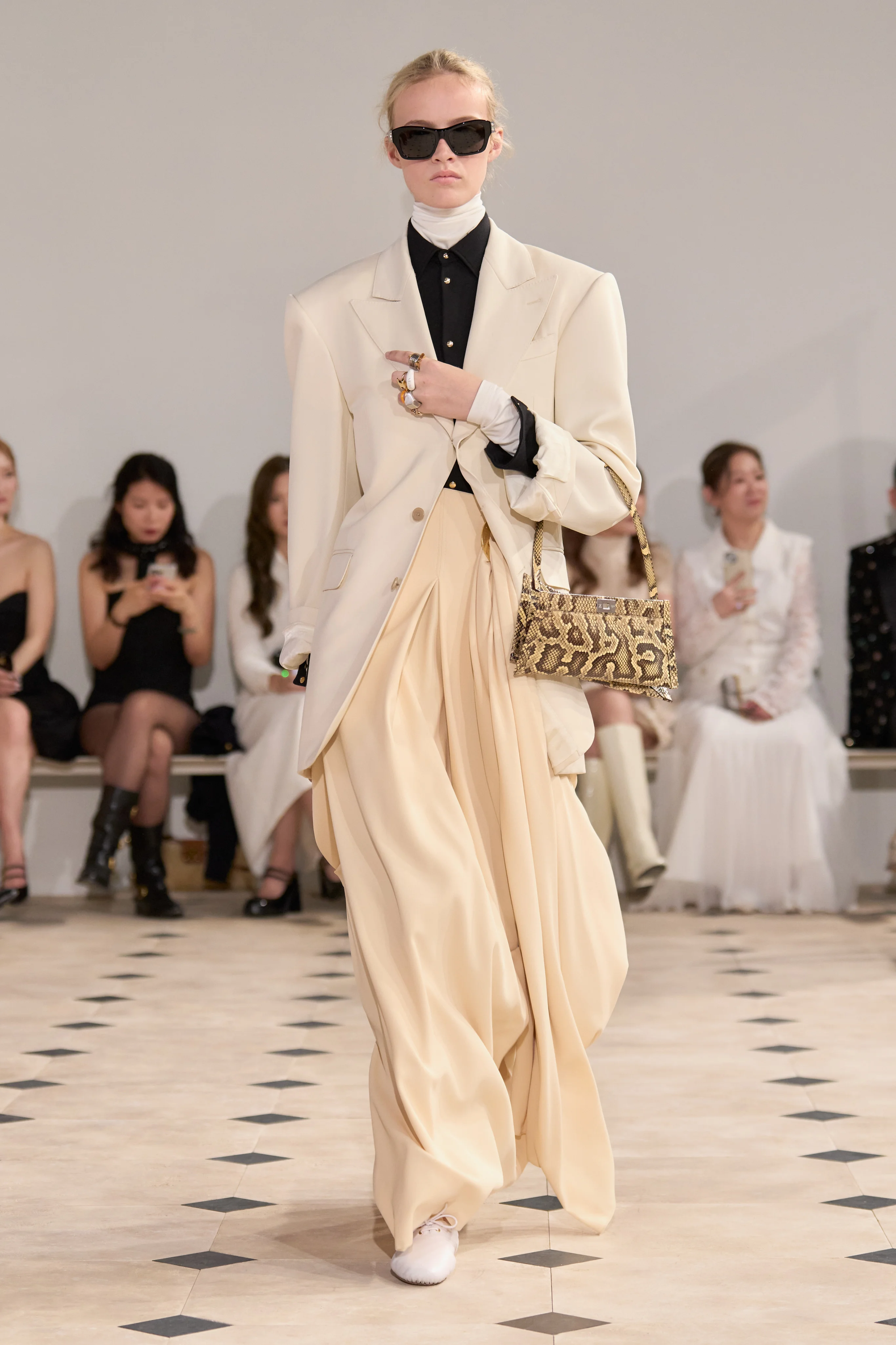 2026年リゾートコレクション_CELINE(セリーヌ)_モデル_62