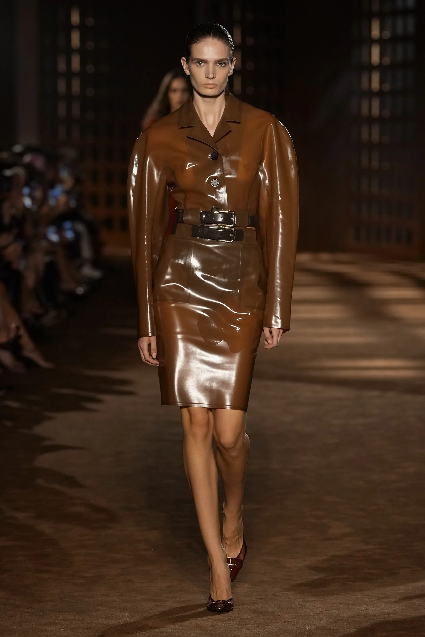 2027年春夏コレクション_FERRAGAMO(フェラガモ)_モデル_29