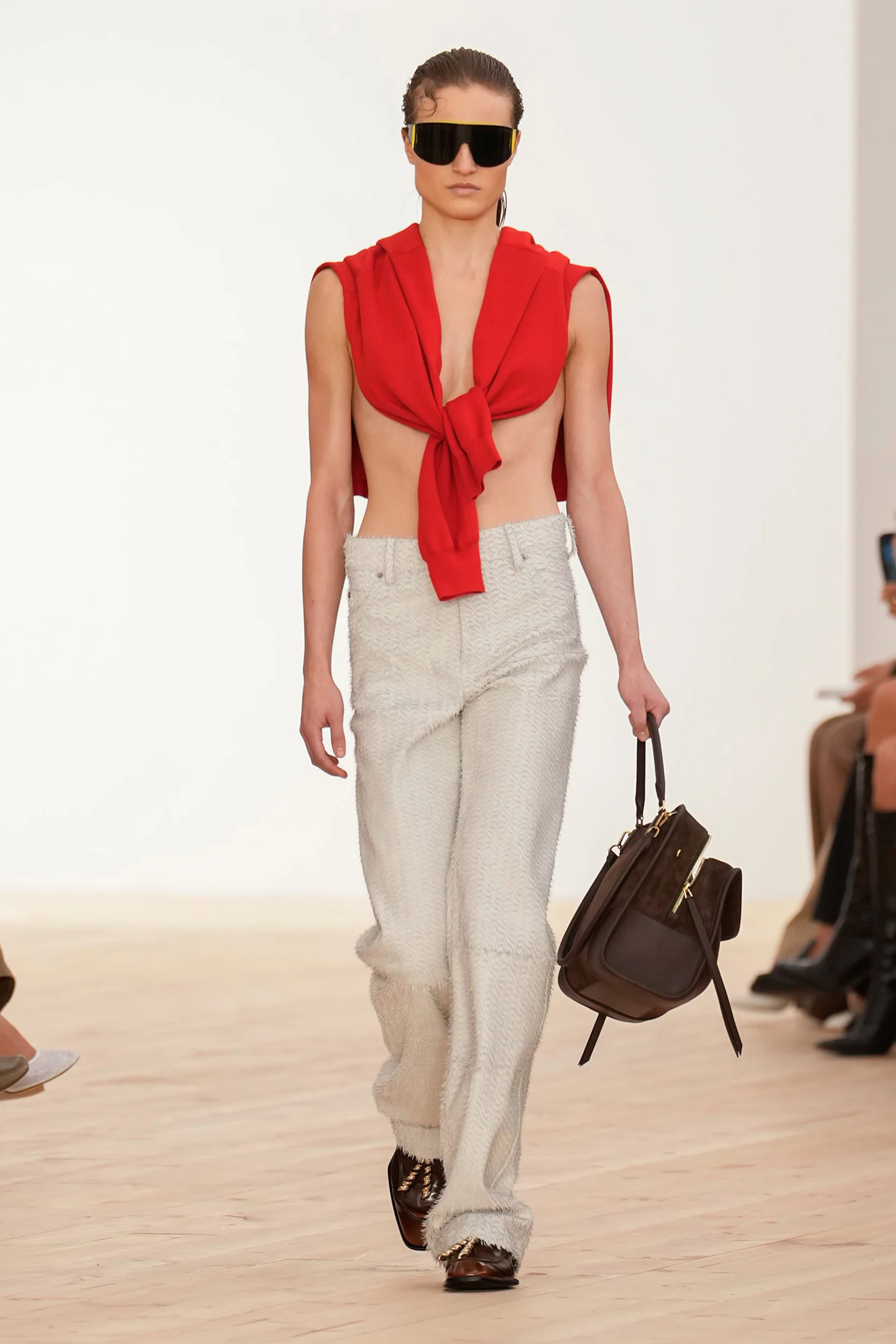2026年春夏コレクション_LOEWE(ロエベ)_モデル_2