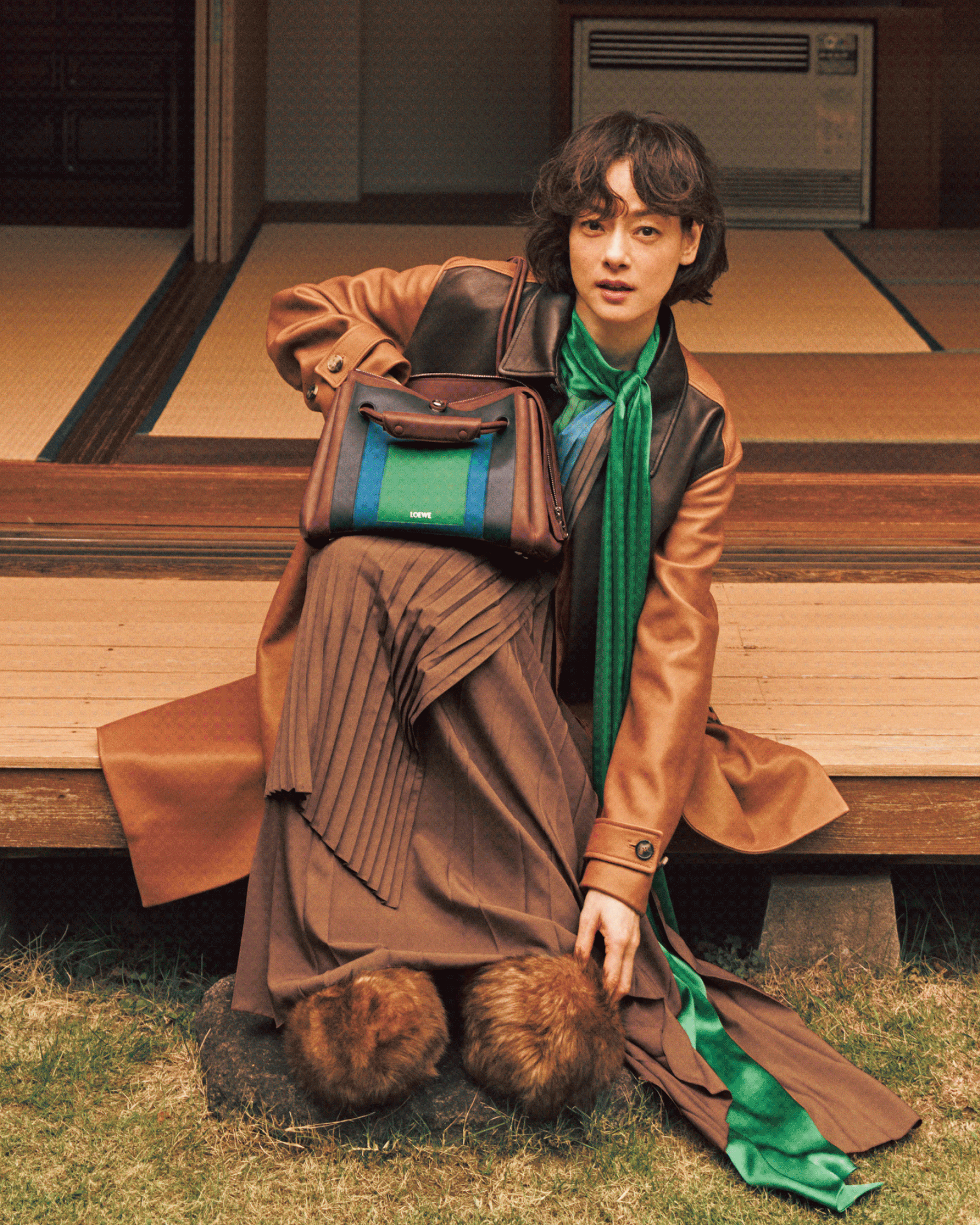 LOEWEと過ごす午後のカバーイメージ