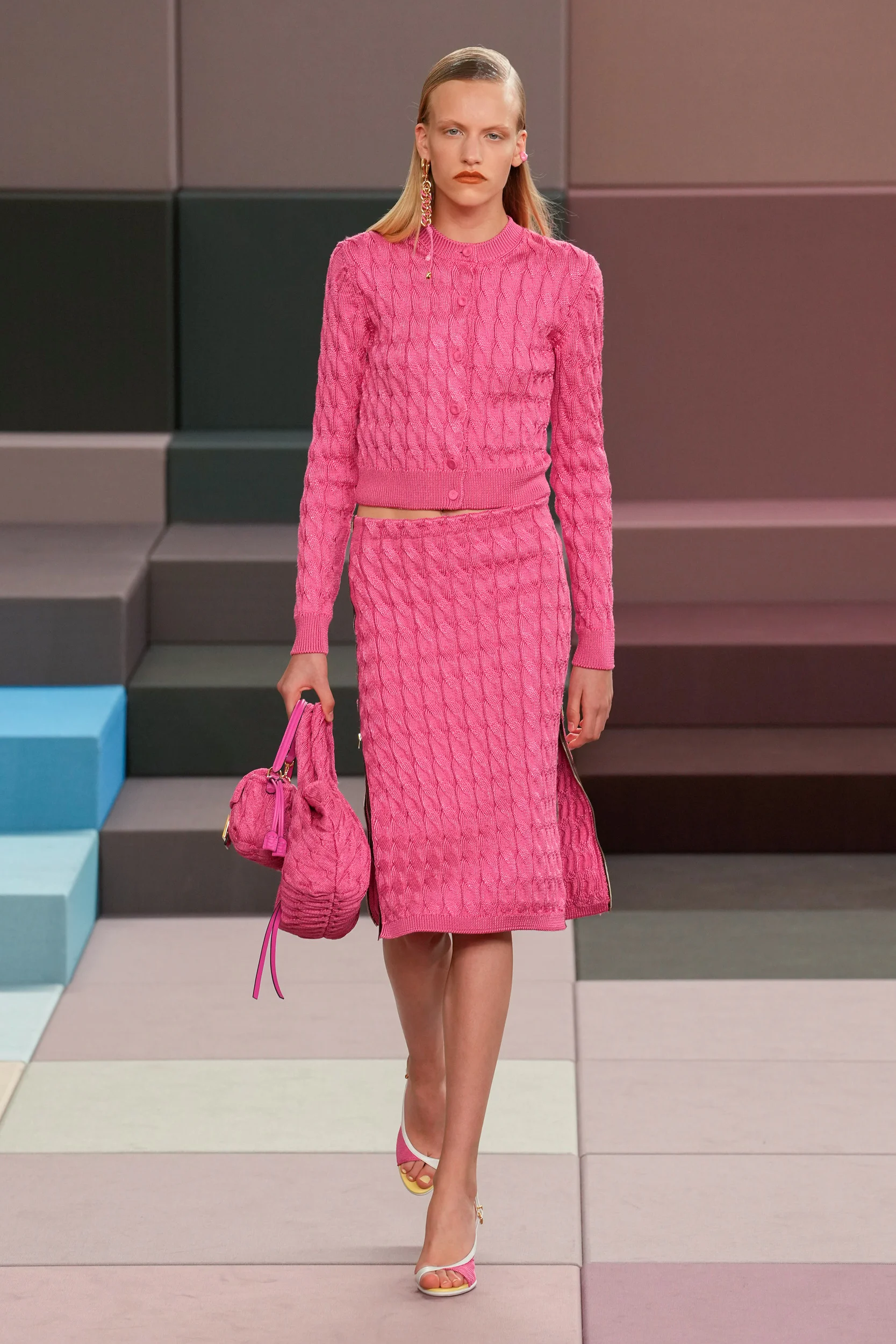 2026年春夏コレクション_FENDI(フェンディ)_モデル_20