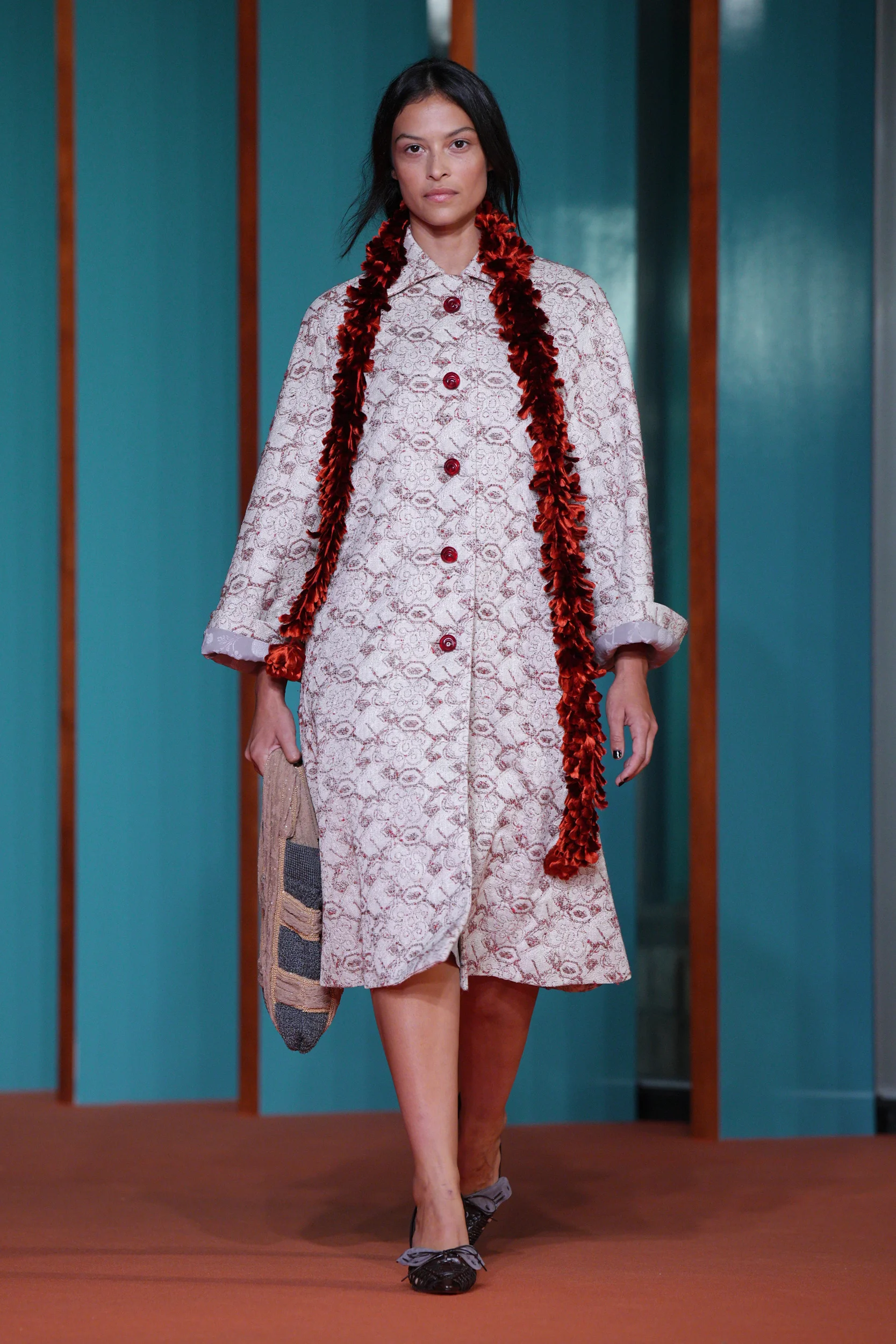 2027年春夏コレクション_TORY BURCH(トリー バーチ)_モデル_34
