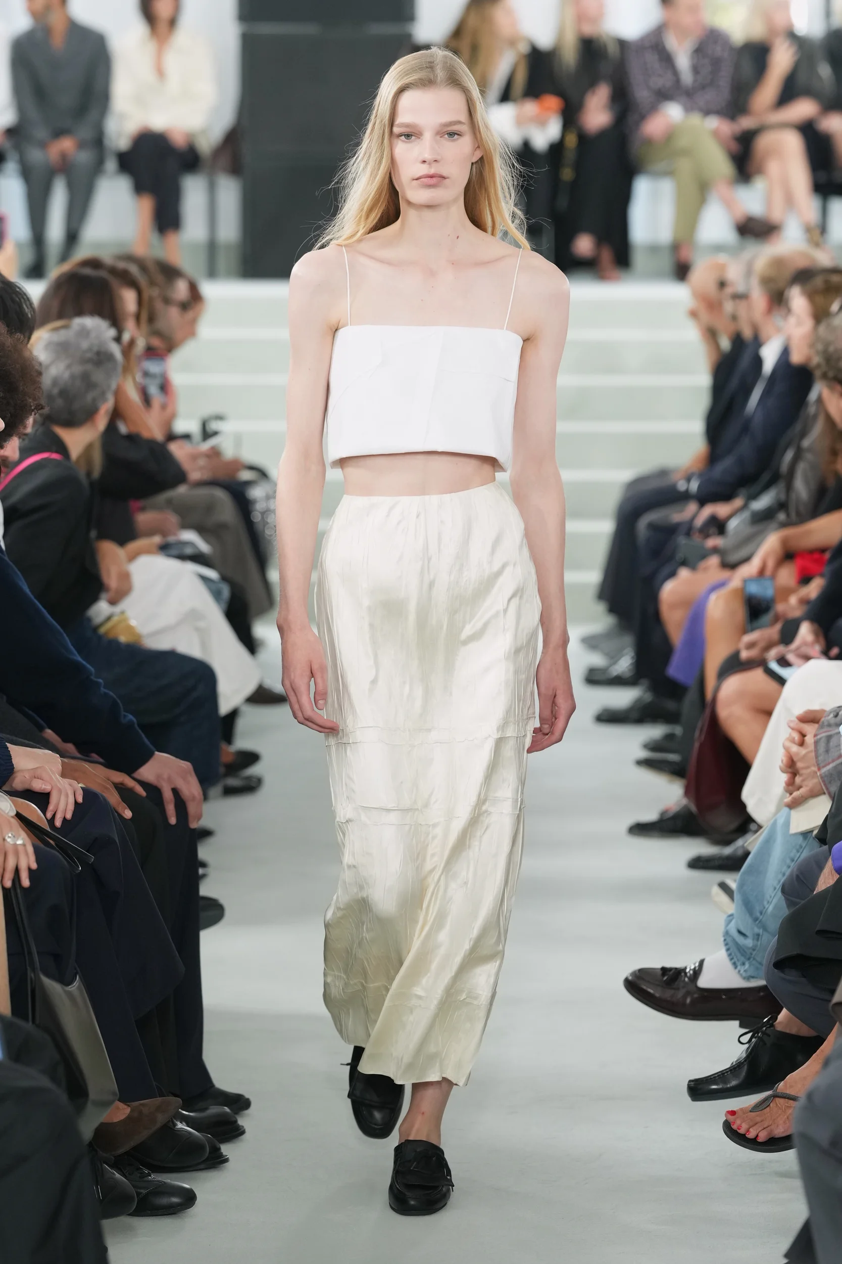 2027年春夏コレクション_JIL SANDER(ジル サンダー)_モデル_50