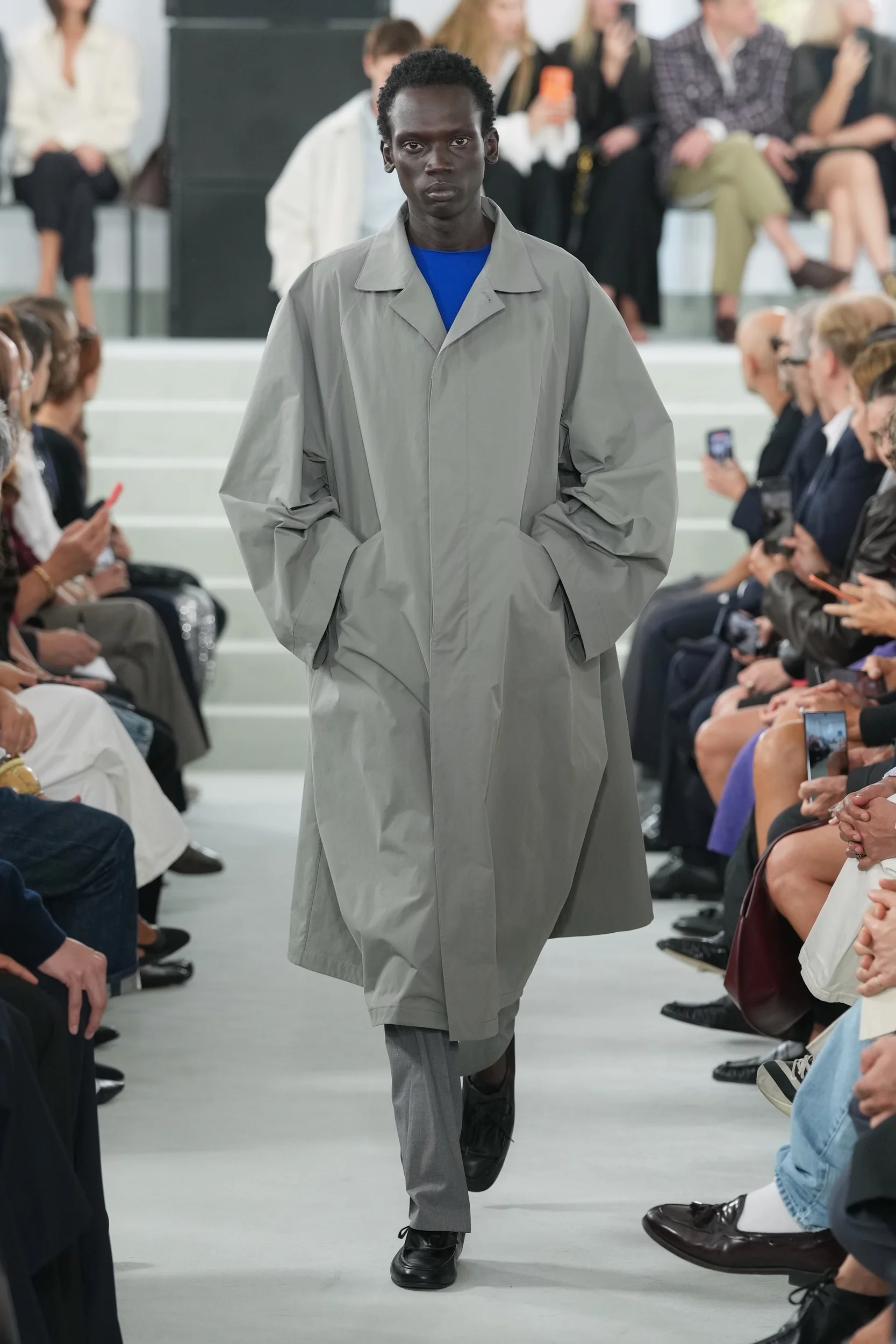 2027年春夏コレクション_JIL SANDER(ジル サンダー)_モデル_44
