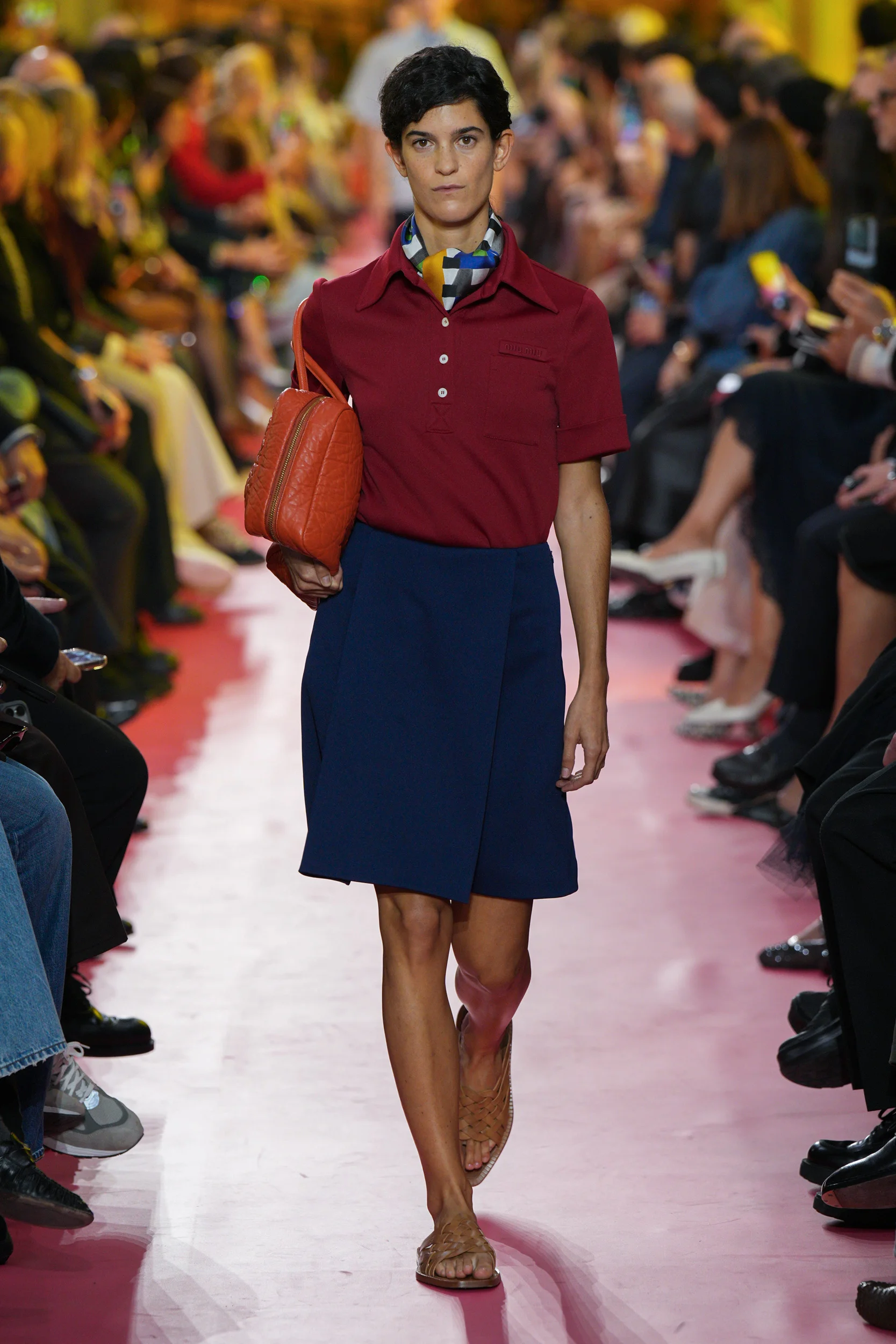 2026年春夏コレクション_MIU MIU(ミュウミュウ)_モデル_37