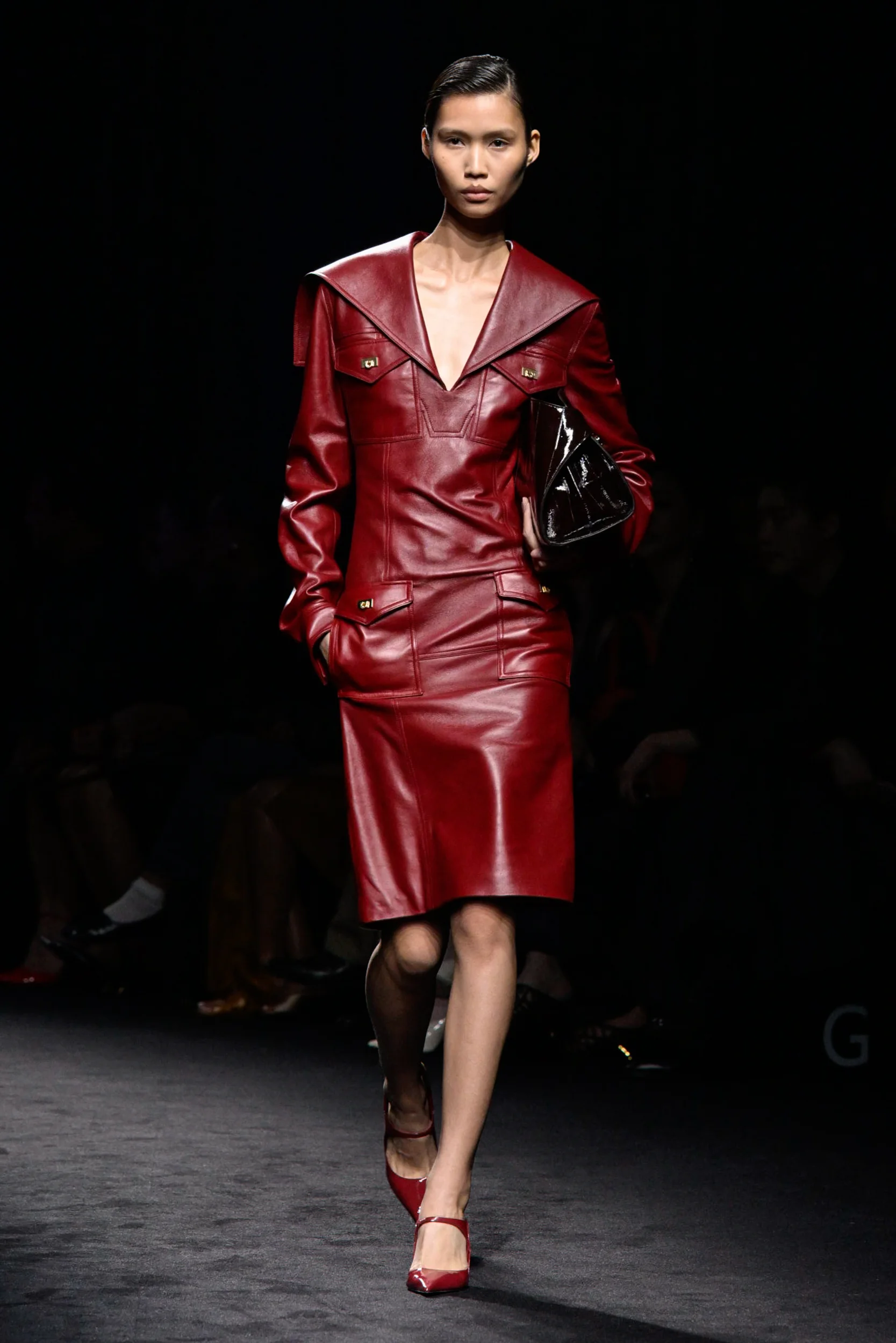 2026-27年秋冬コレクション_FERRAGAMO(フェラガモ)_モデル_46