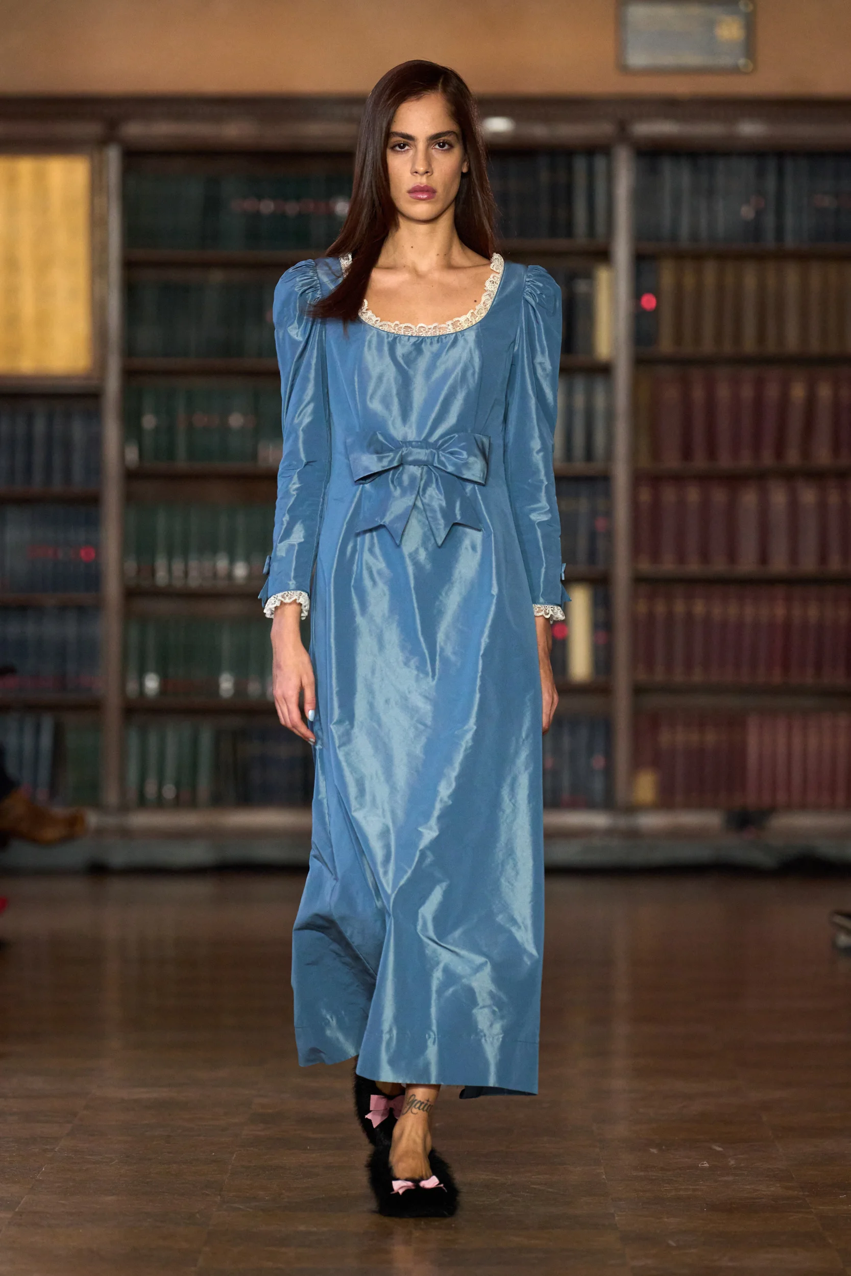 2026-27年秋冬コレクション_SANDY LIANG(サンディ・リアン)_モデル_33