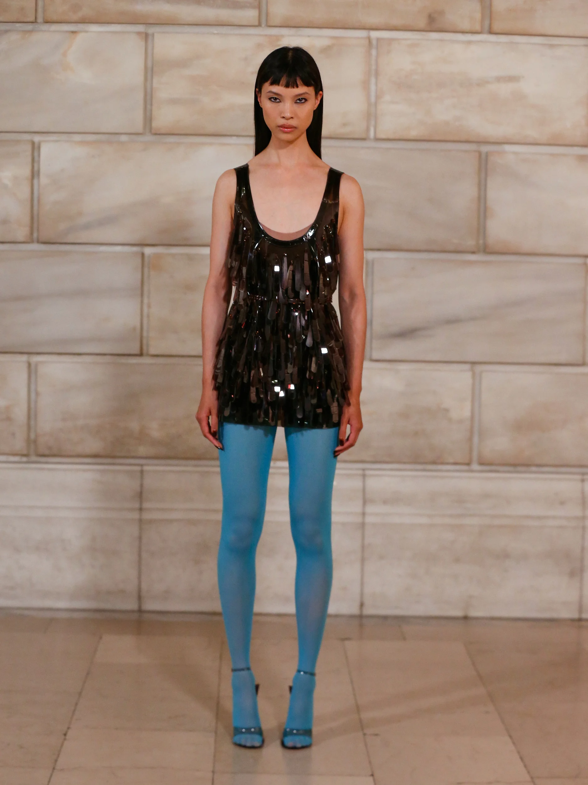 2027年春夏コレクション_MARC JACOBS(マーク ジェイコブス)_モデル_30