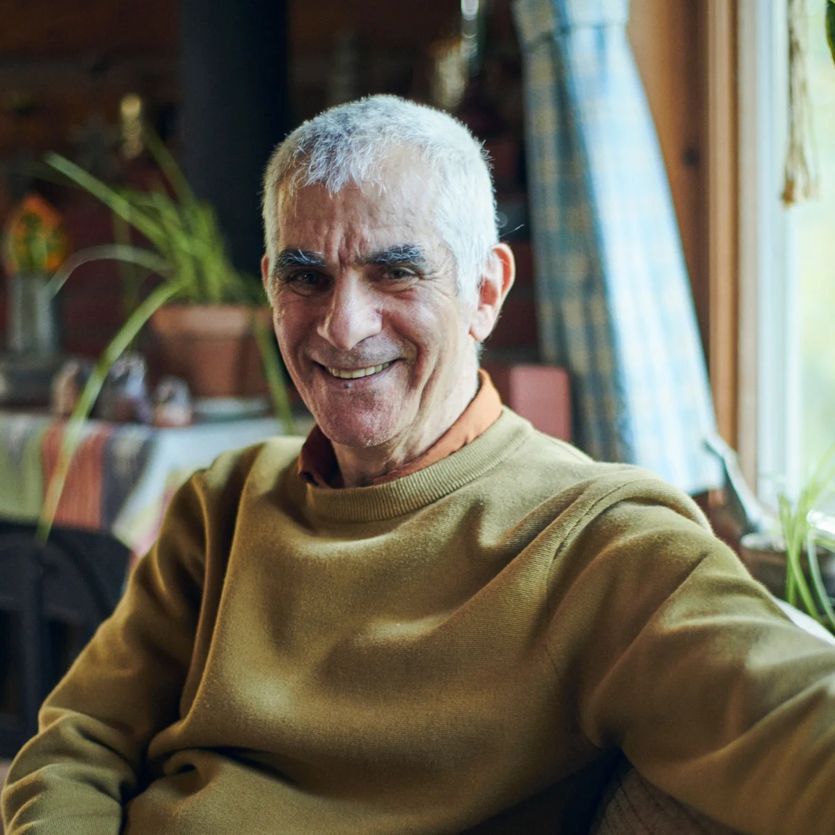 力ではなく、対話による平和を。イスラエル出身の活動家、ダニー・ネフセタイさんの願い