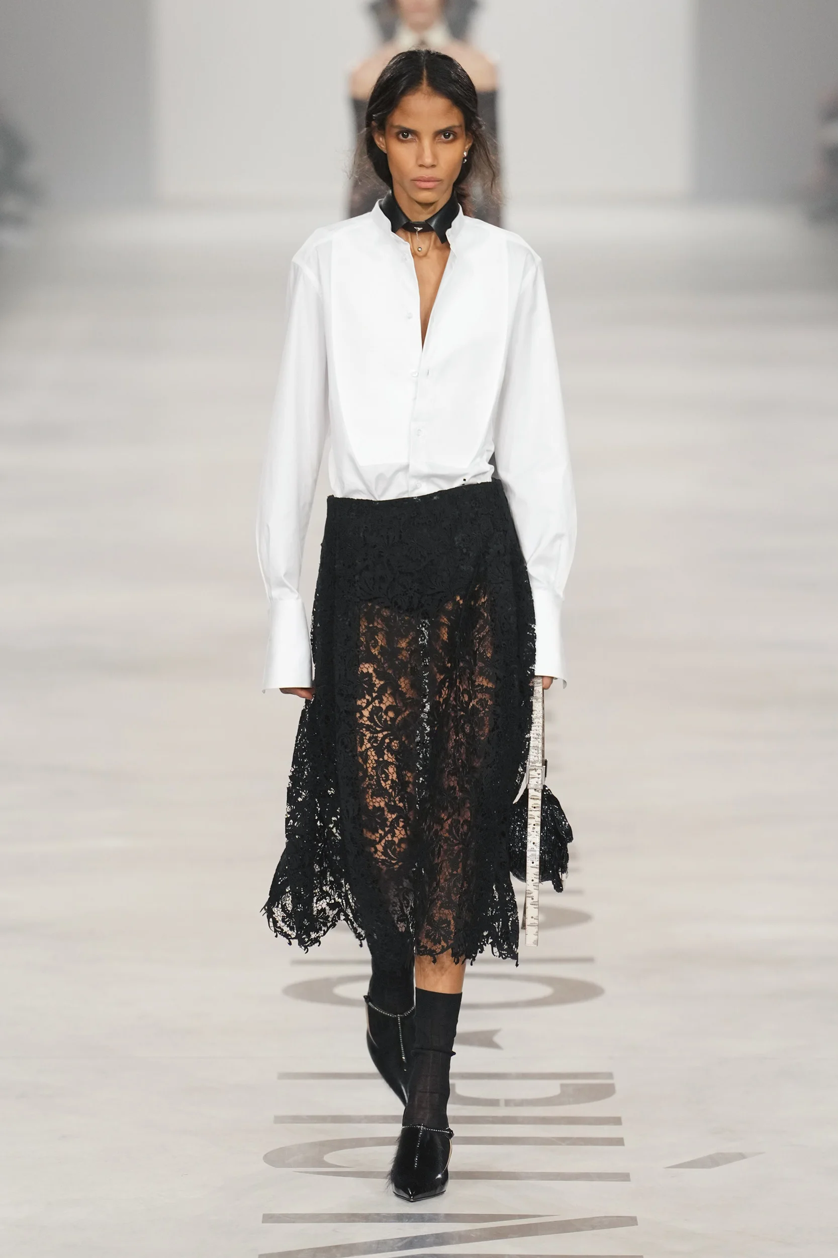 2026-27年秋冬コレクション_FENDI(フェンディ)_モデル_4