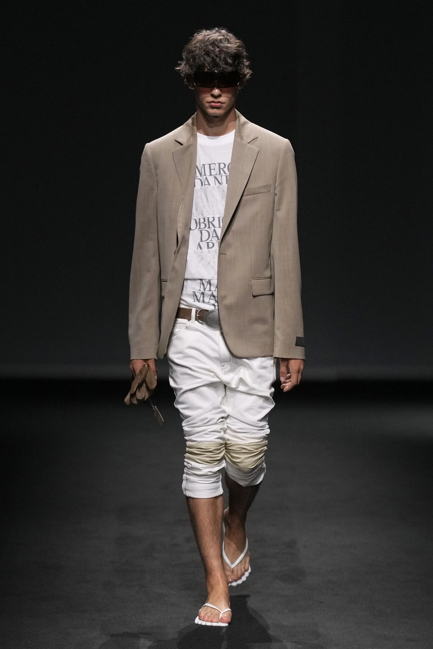 2027年春夏コレクション_MM6 Maison Margiela(エムエム6 メゾン マルジェラ)_モデル_32