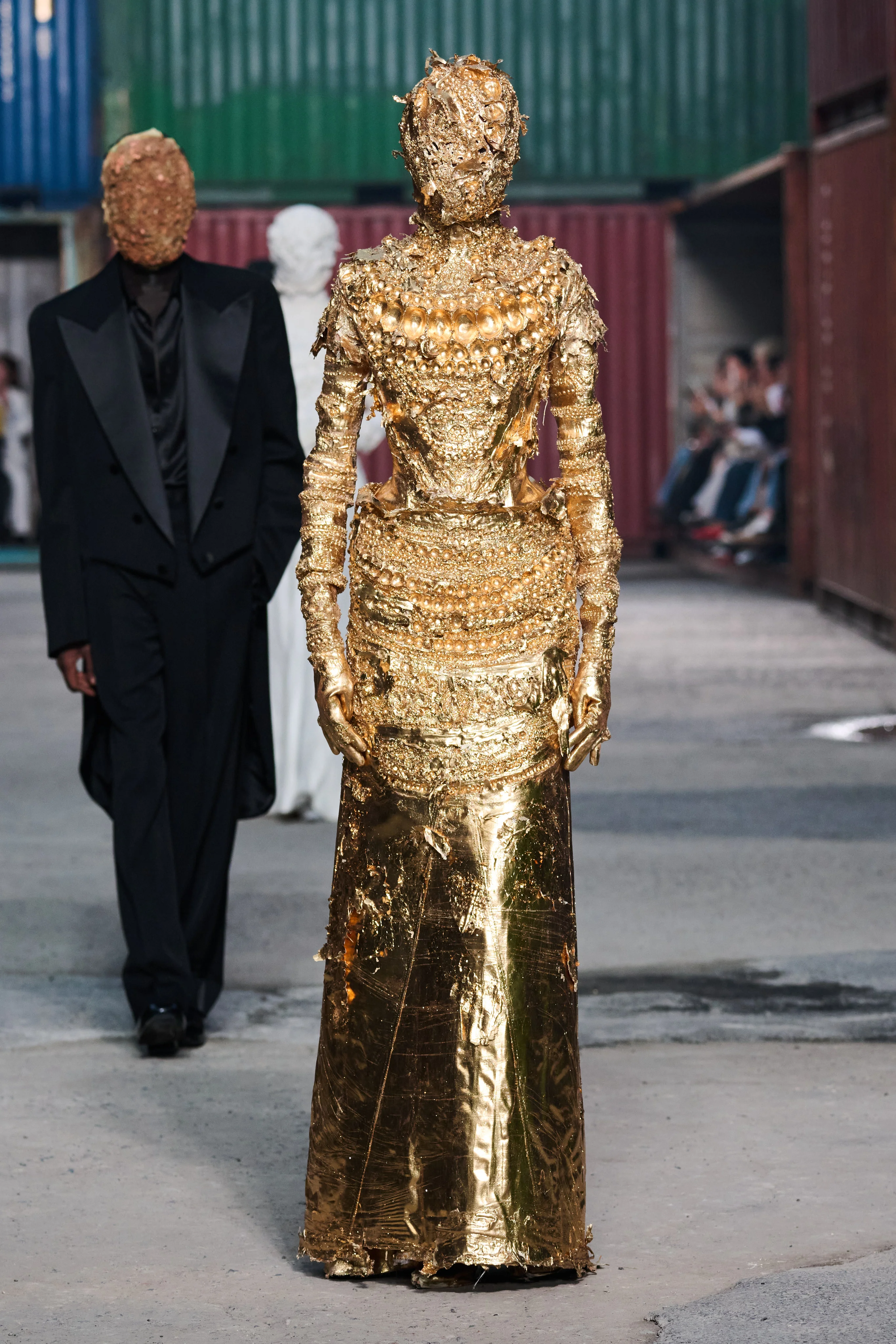 2026-27年秋冬コレクション_MAISON MARGIELA(メゾン マルジェラ)_モデル_18