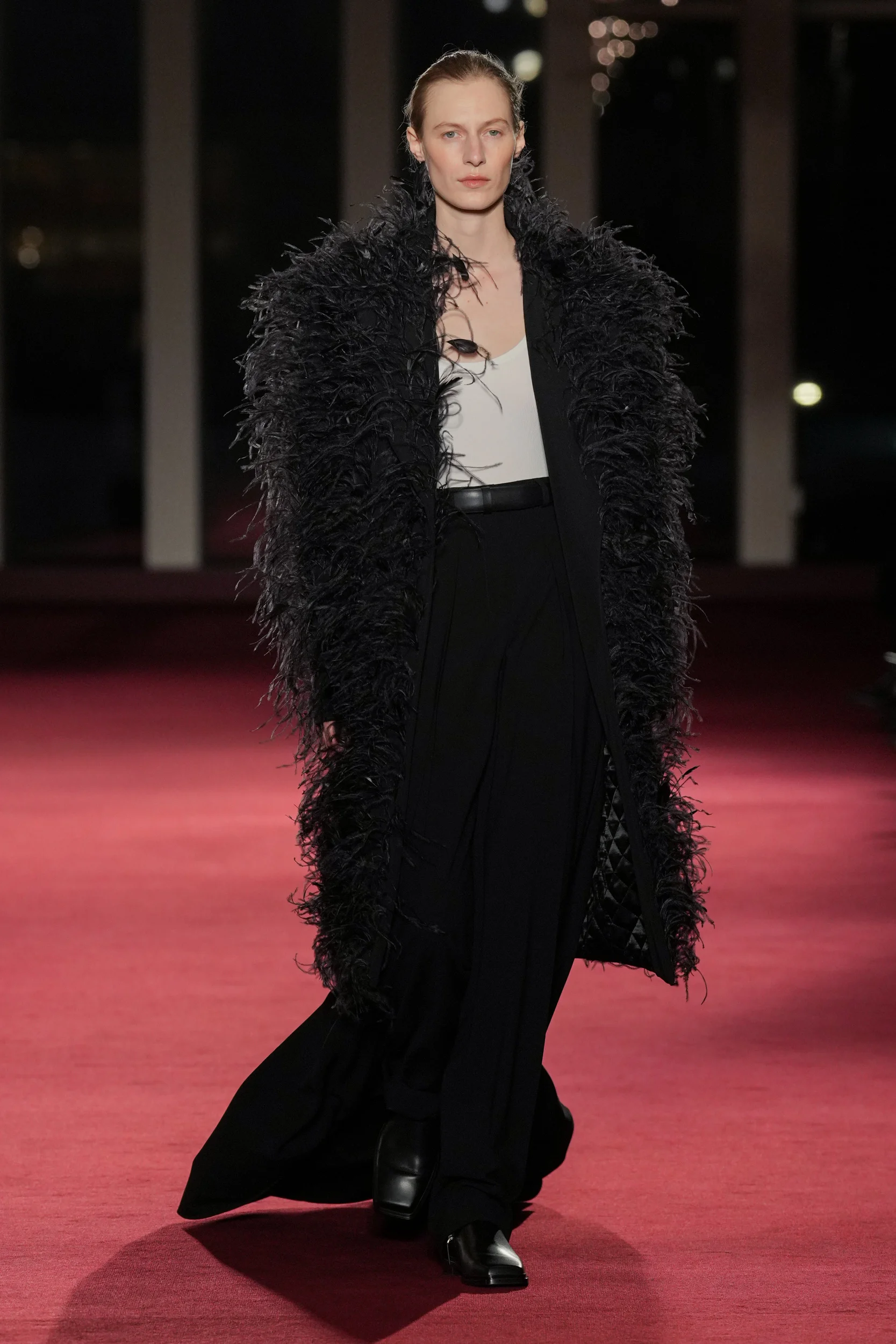 2026-27年秋冬コレクション_MICHAEL KORS COLLECTION(マイケル・コース コレクション)_モデル_63