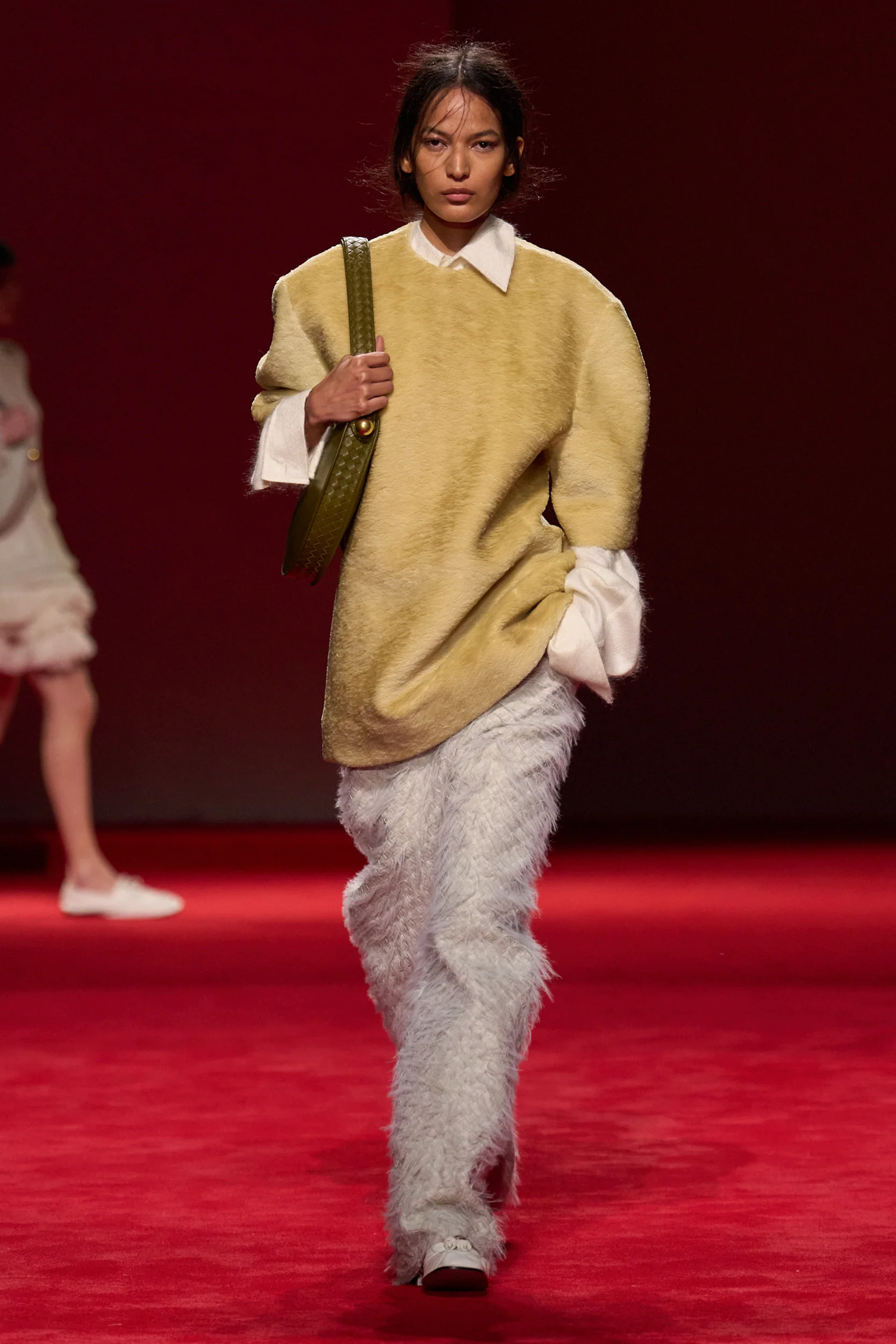 2026-27年秋冬コレクション_BOTTEGA VENETA(ボッテガ ヴェネタ)_モデル_45