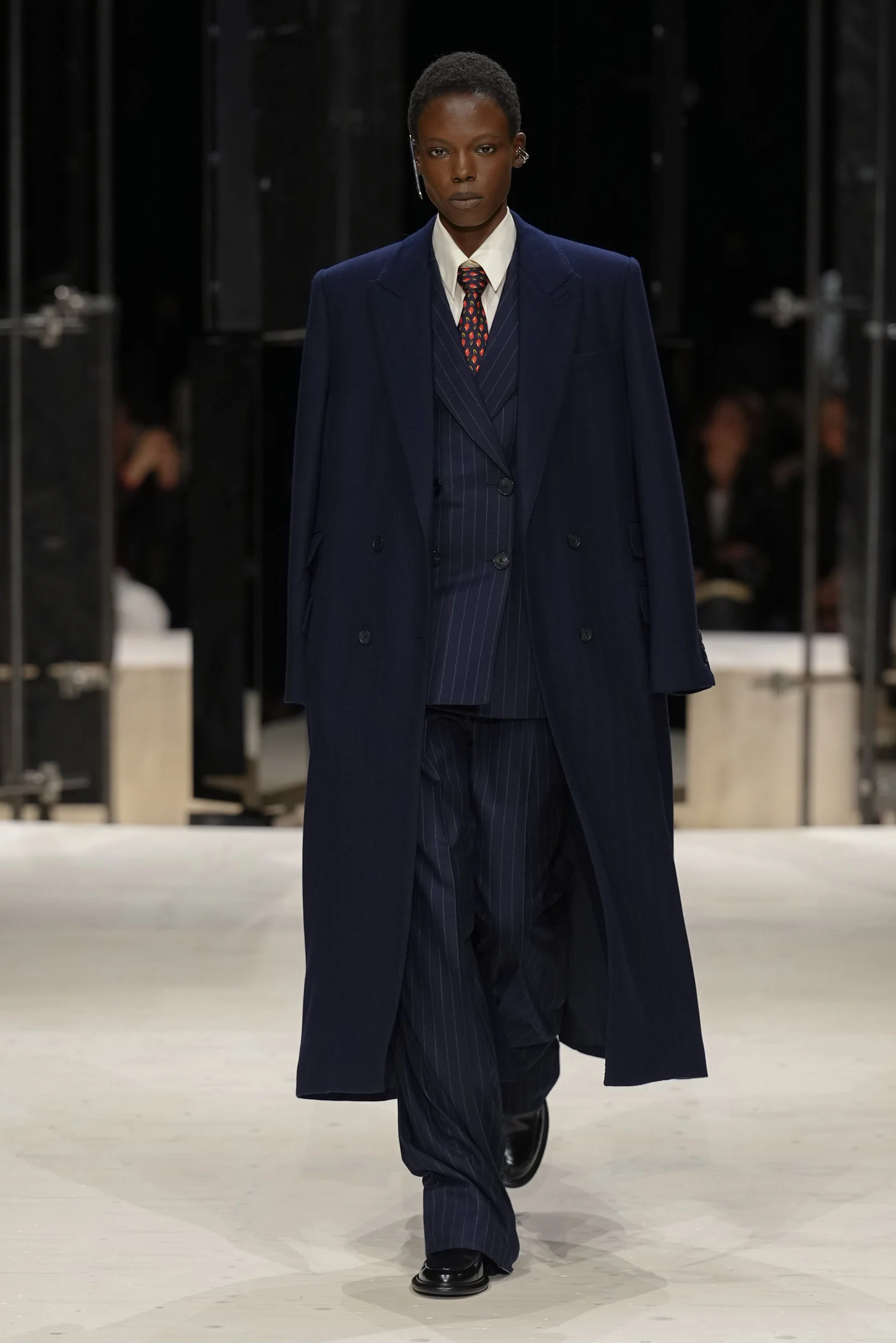 2026-27年秋冬コレクション_GIVENCHY(ジバンシィ)_モデル_16