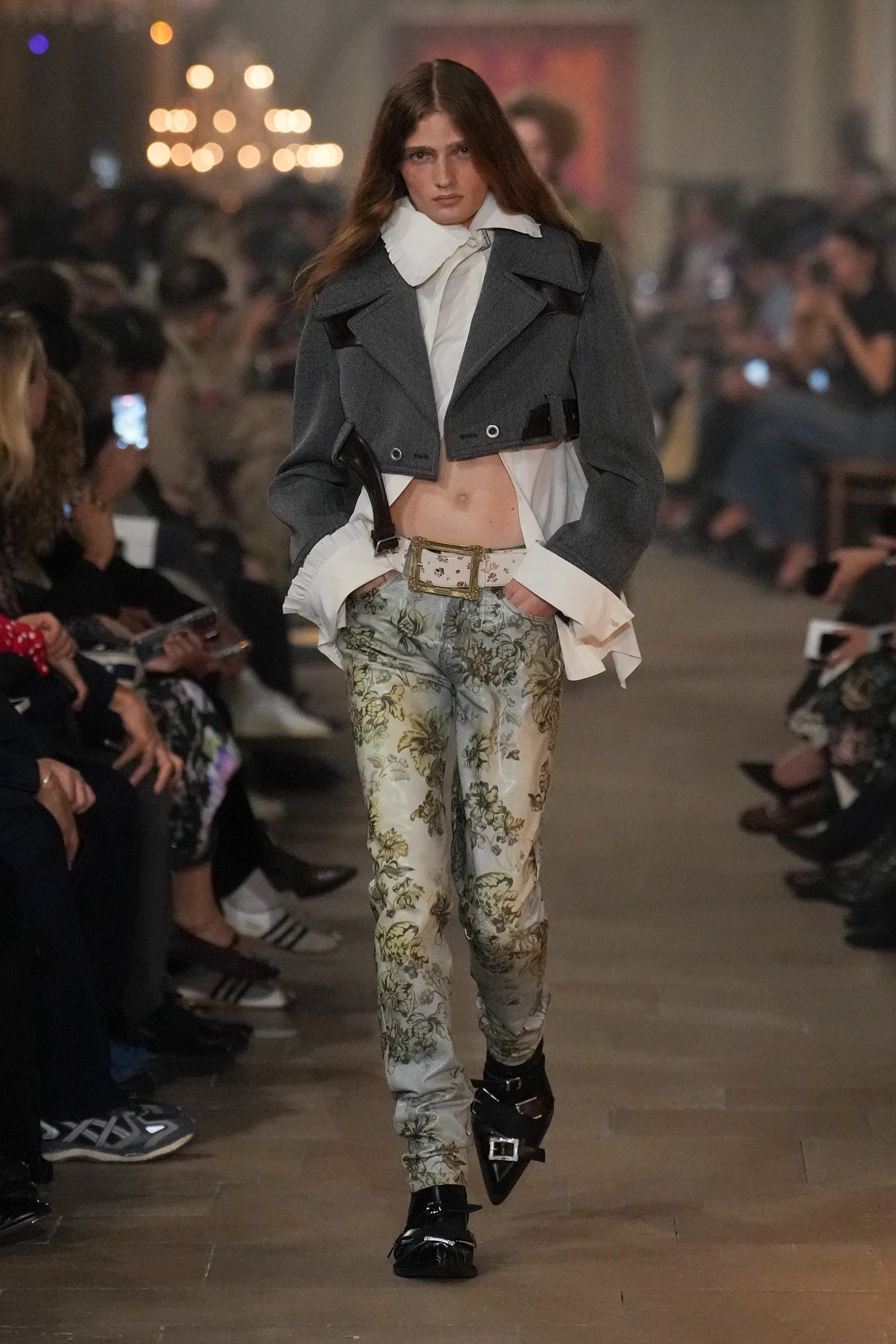2027年春夏コレクション_ACNE STUDIOS(アクネ ストゥディオズ)_モデル_11