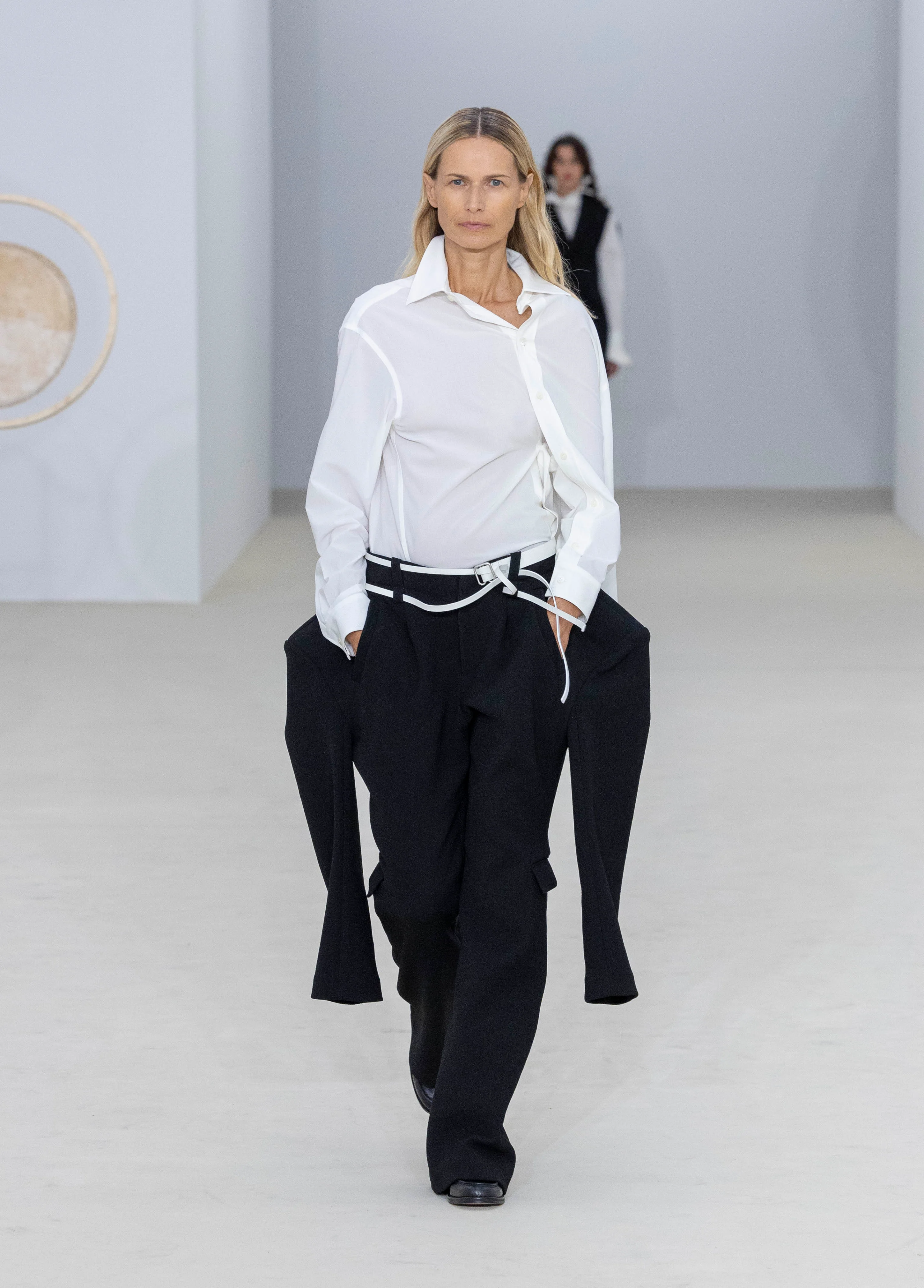 2026年春夏コレクション_ISSEY MIYAKE(イッセイミヤケ)_モデル_8
