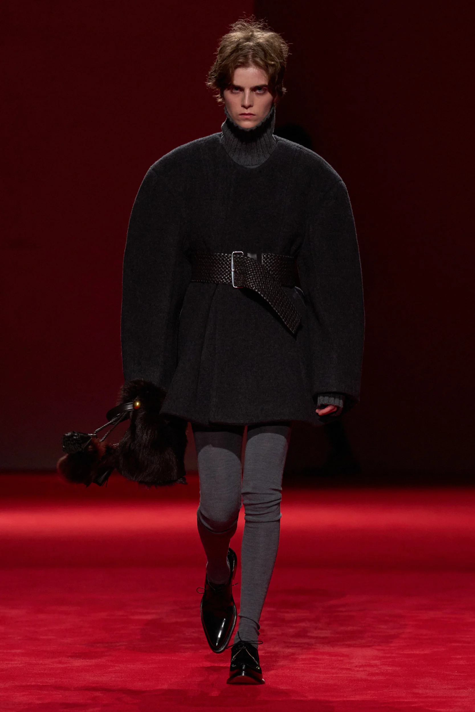 2026-27年秋冬コレクション_BOTTEGA VENETA(ボッテガ ヴェネタ)_モデル_52