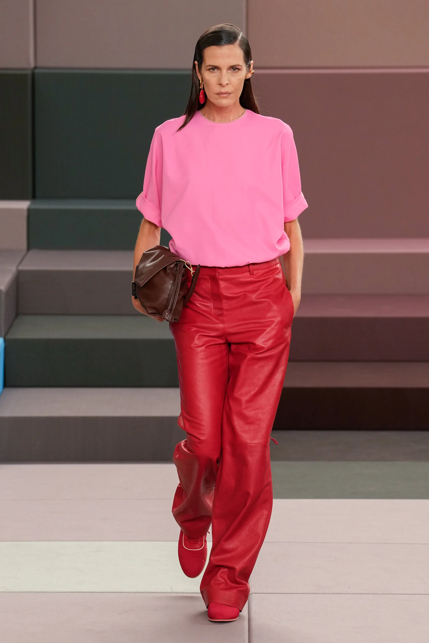 2026年春夏コレクション_FENDI(フェンディ)_モデル_25