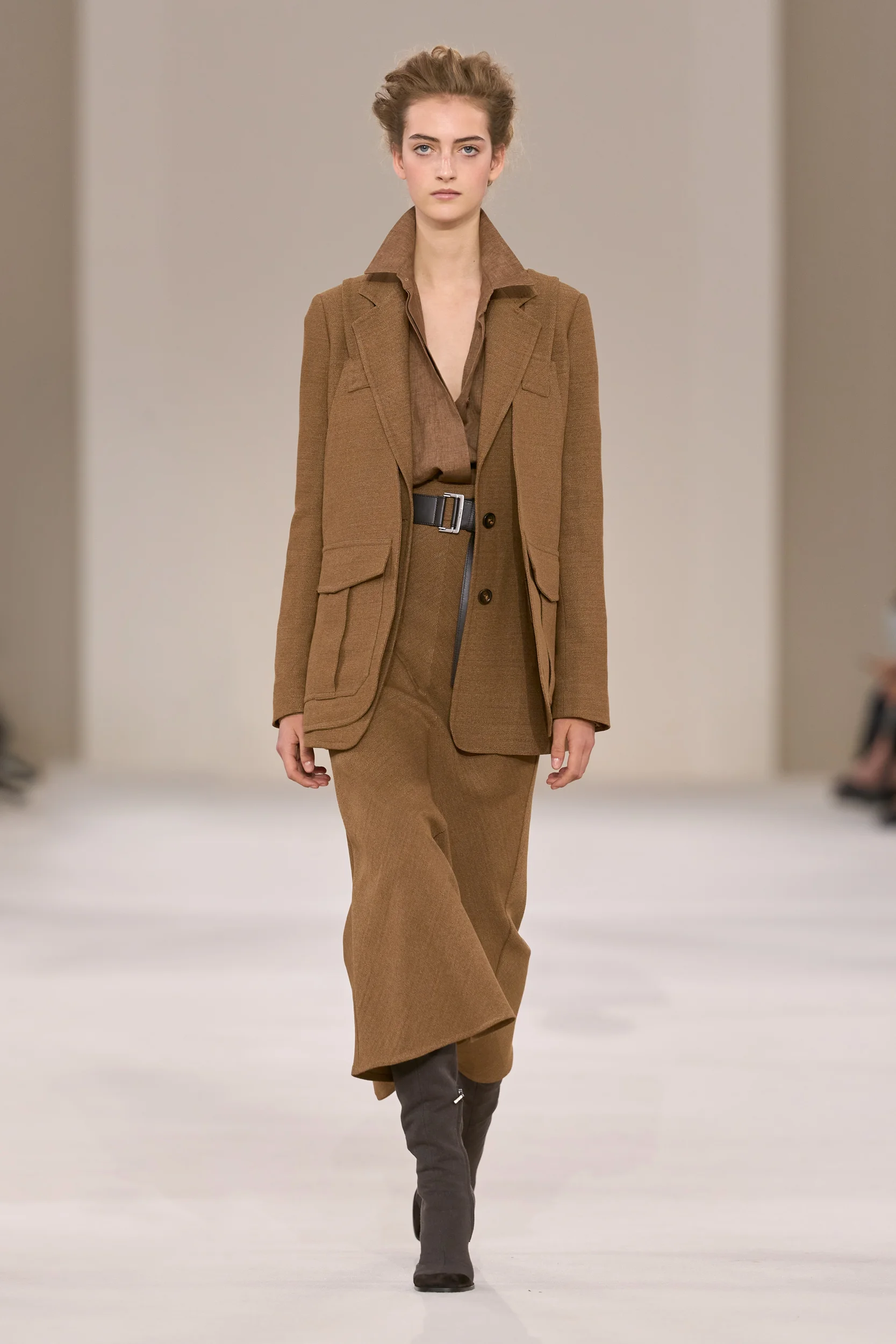 2027年春夏コレクション_MAX MARA(マックスマーラ)_モデル_32