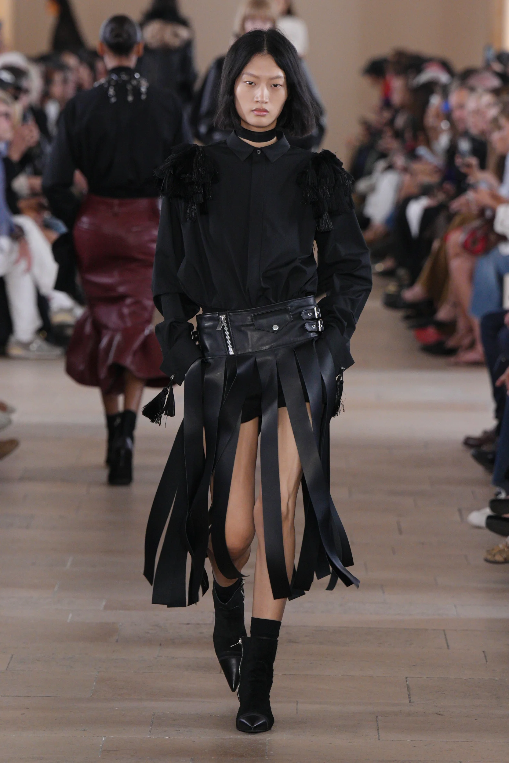 2027年春夏コレクション_SACAI(サカイ)_モデル_11