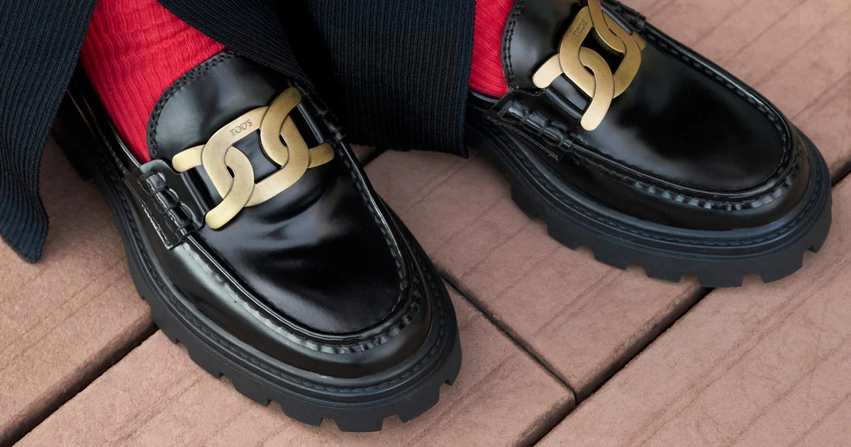 【関送込】TOD'S カットアウト ディテール ペニー ローファー ウィメンズ ローファー ‐ トッズ 公式 サイト