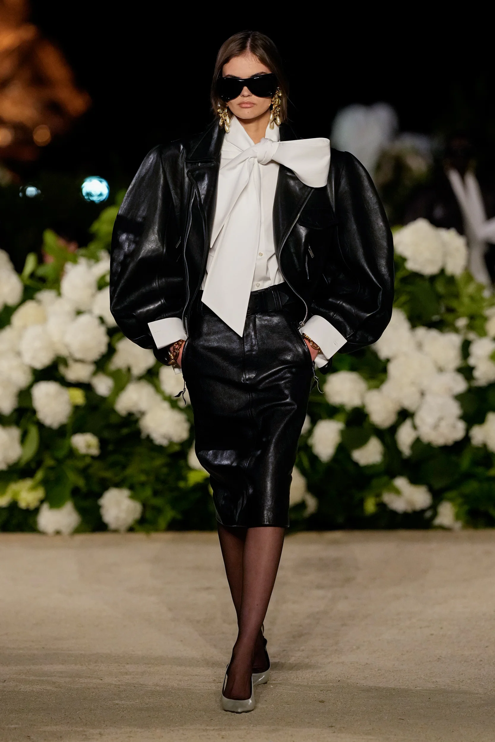 2026年春夏コレクション_SAINT LAURENT(サンローラン)_モデル_11