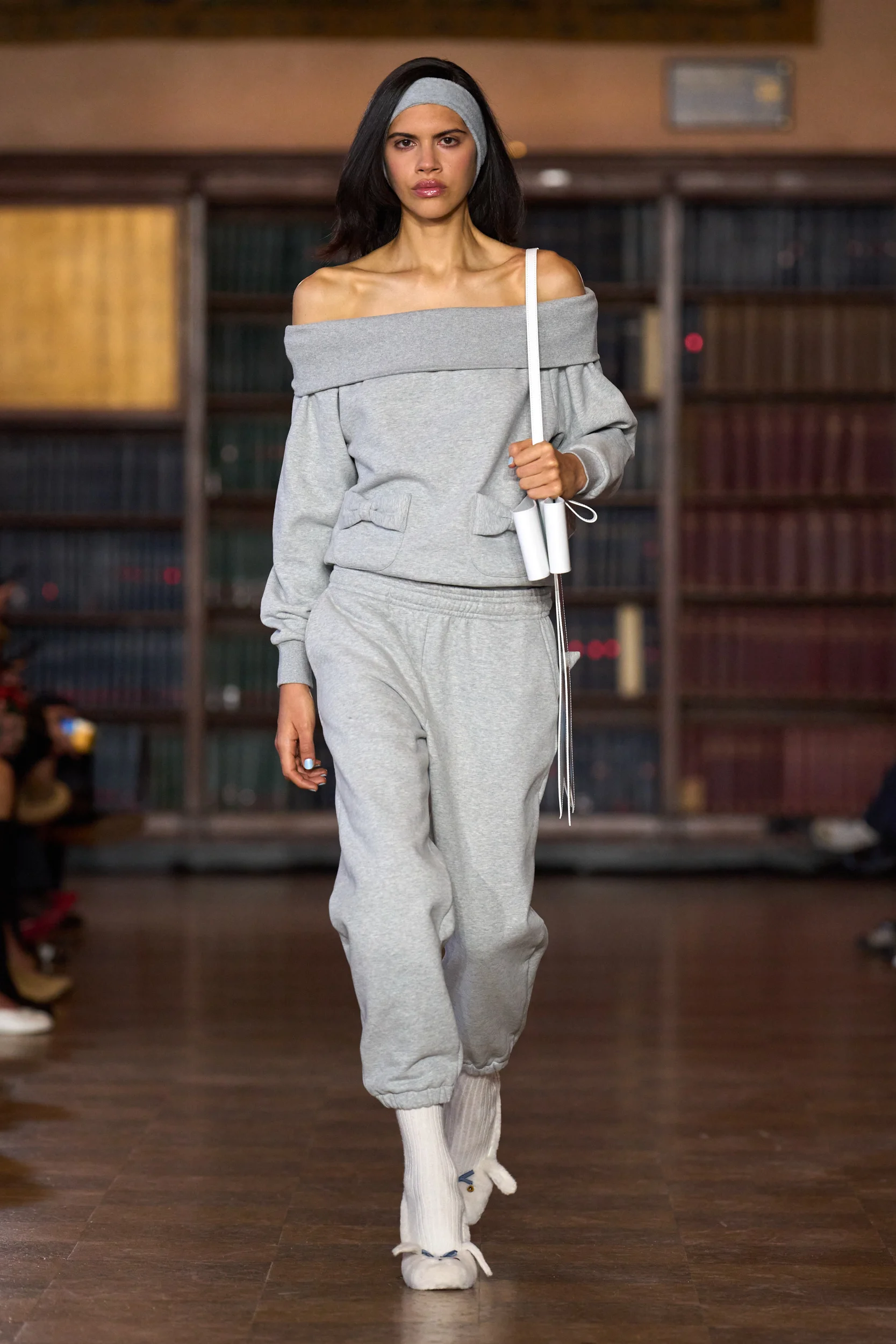 2026-27年秋冬コレクション_SANDY LIANG(サンディ・リアン)_モデル_9