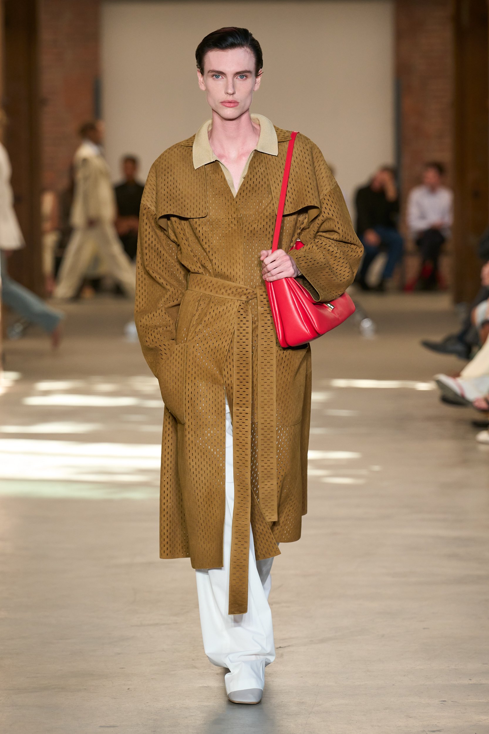 2027年春夏コレクション_CALVIN KLEIN(カルバン クライン)_モデル_25