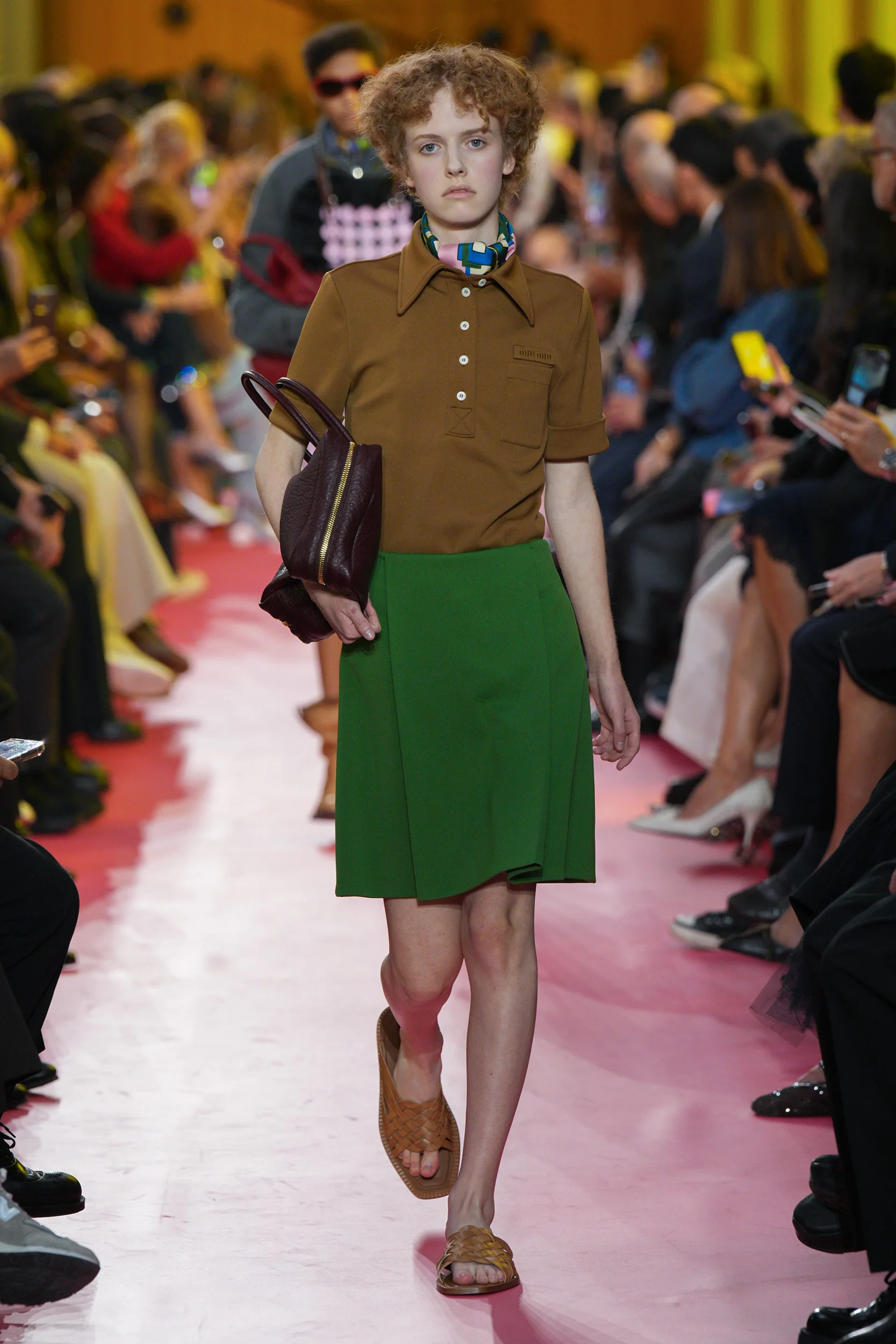 2026年春夏コレクション_MIU MIU(ミュウミュウ)_モデル_43