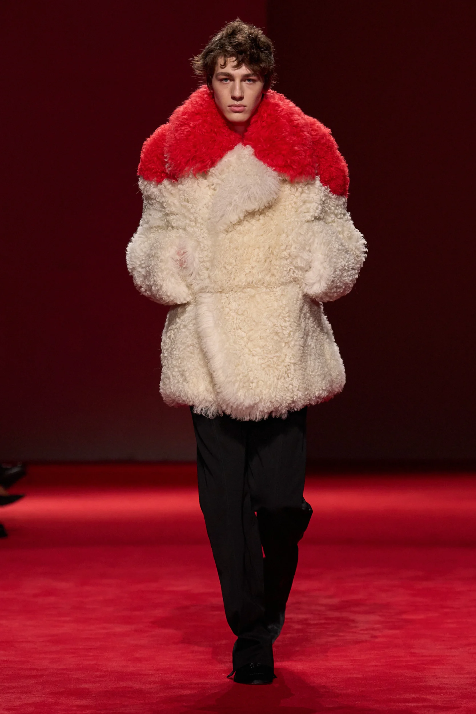 2026-27年秋冬コレクション_BOTTEGA VENETA(ボッテガ ヴェネタ)_モデル_43