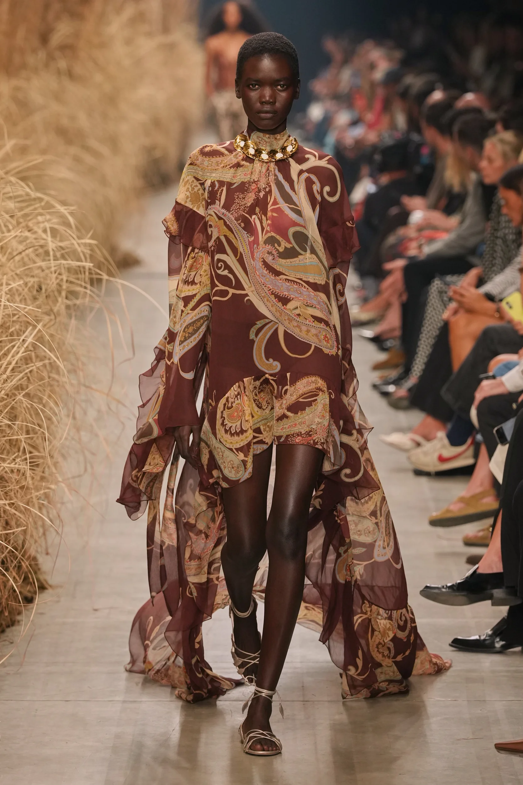 2027年春夏コレクション_ETRO(エトロ)_モデル_42