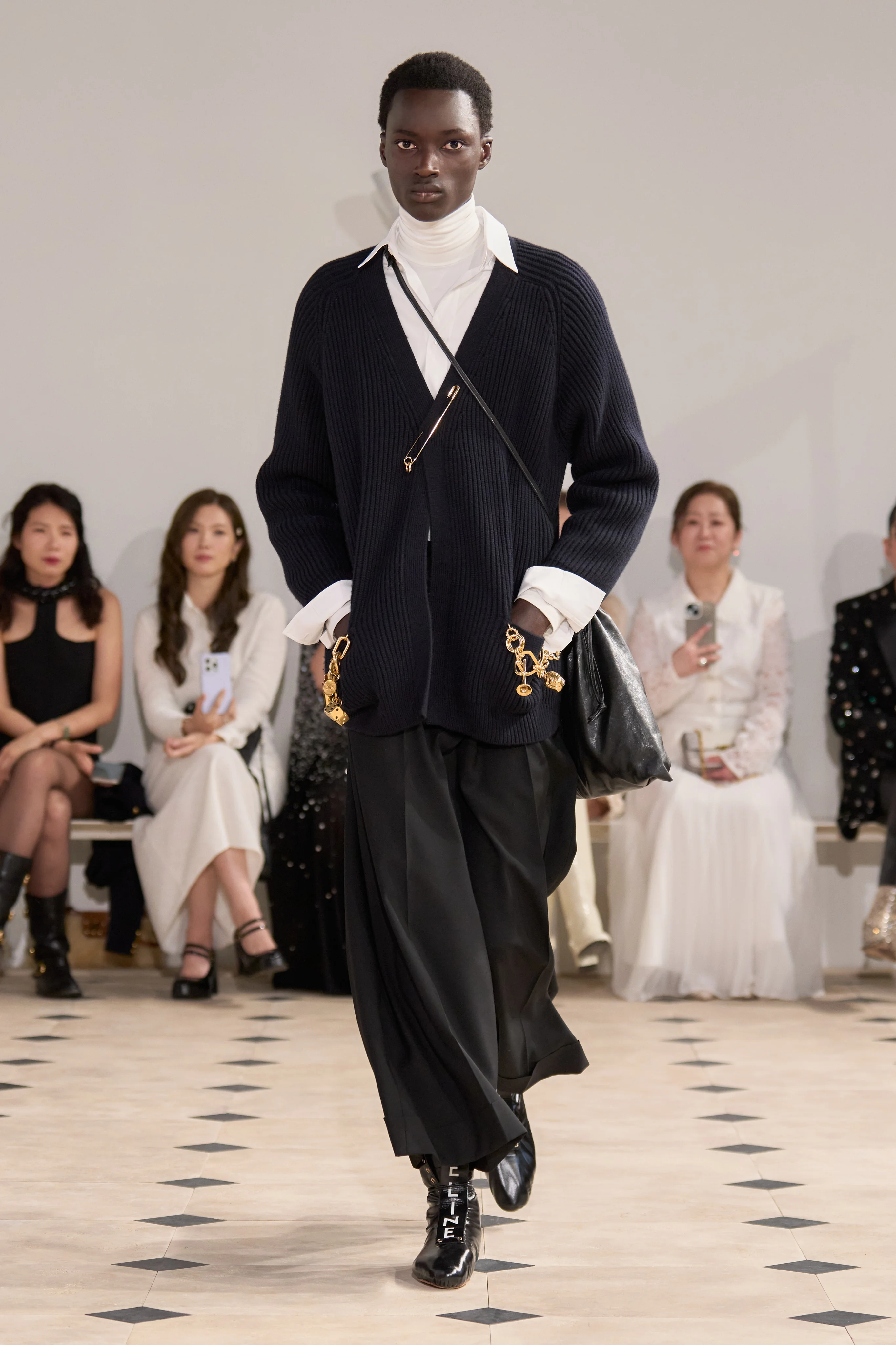 2026年リゾートコレクション_CELINE(セリーヌ)_モデル_14