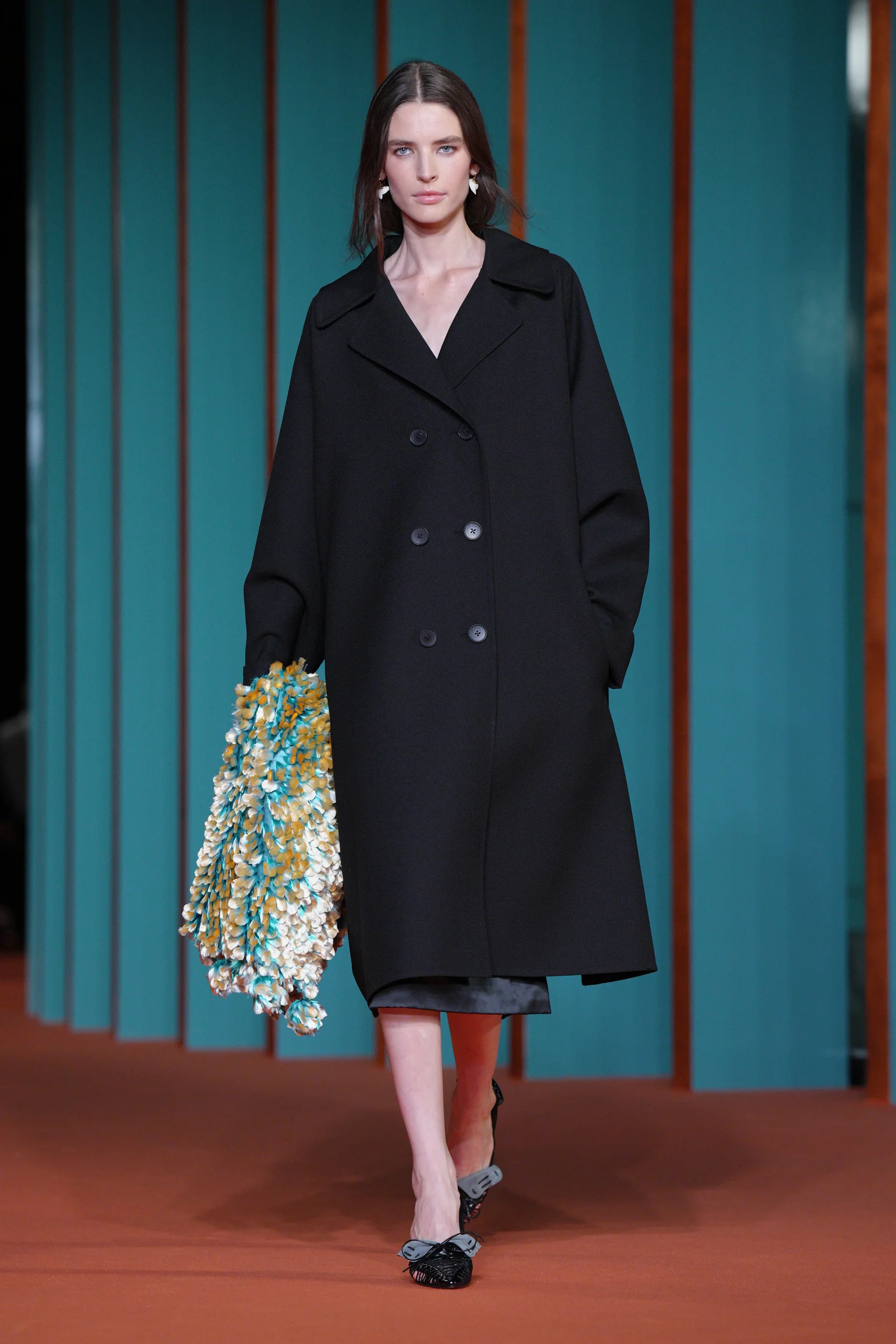2027年春夏コレクション_TORY BURCH(トリー バーチ)_モデル_41