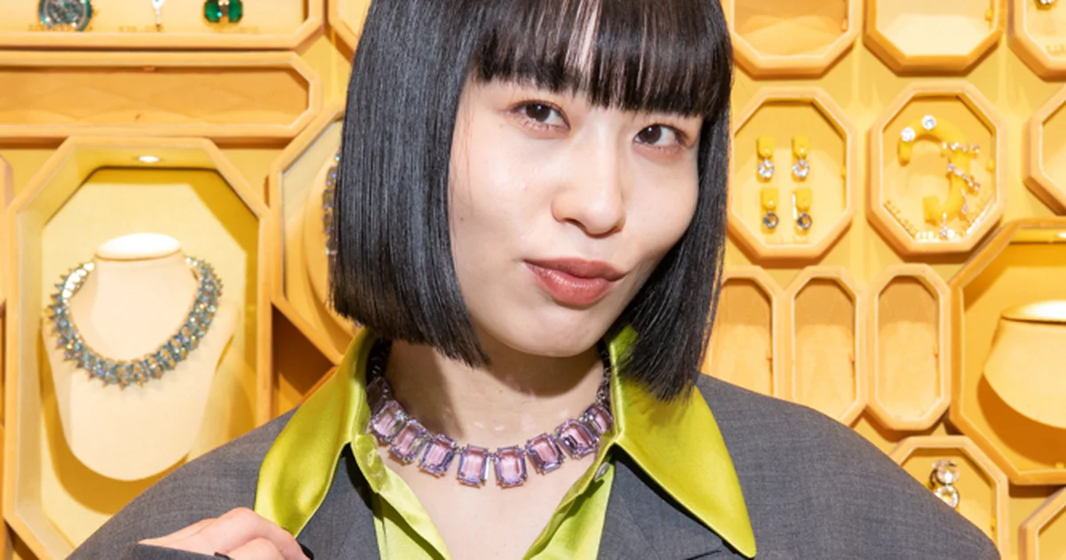 SWAROVSKI スワロフスキー Swarovski 四つ葉のクローバー 212101