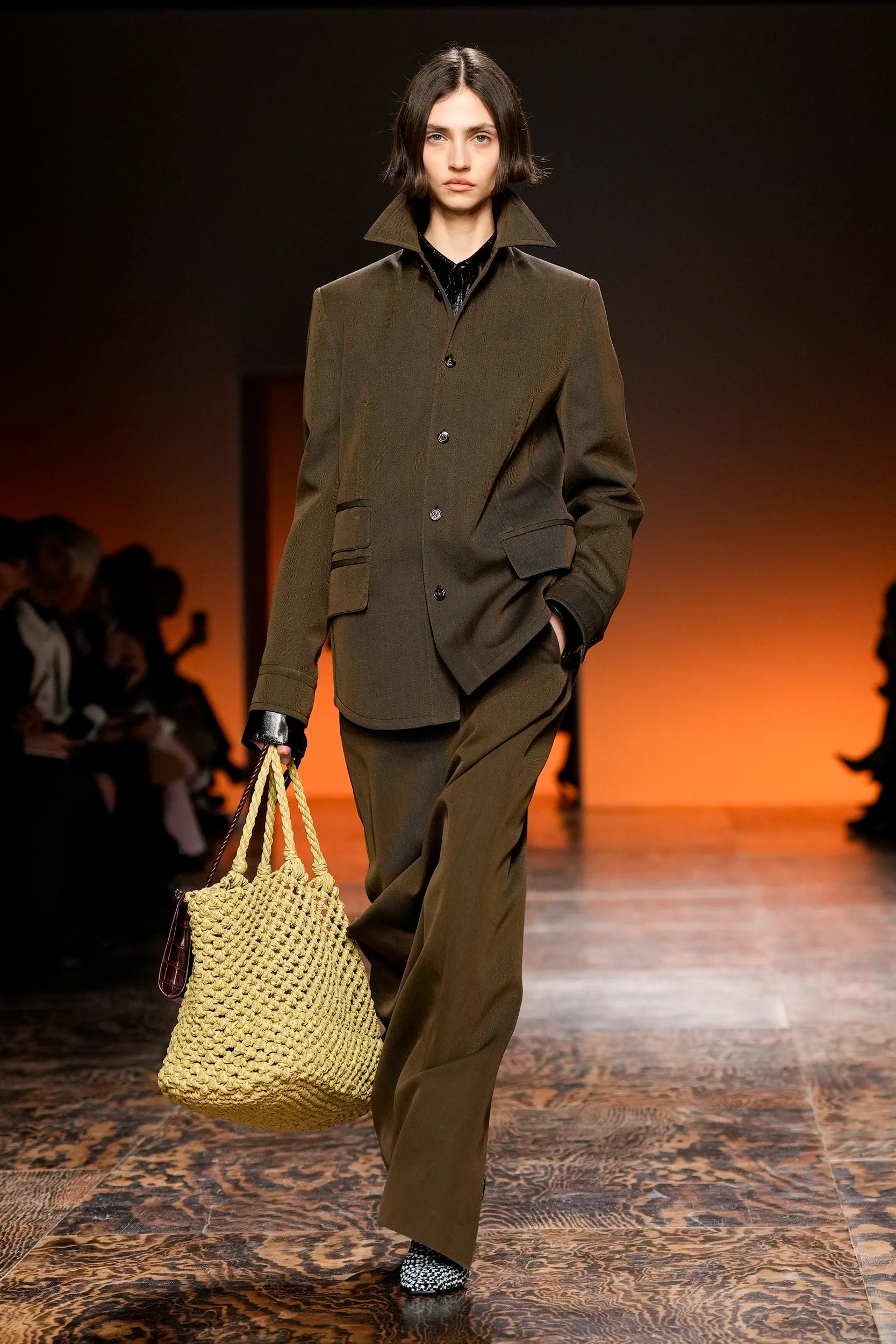 2024-25年秋冬コレクション_BOTTEGA VENETA(ボッテガ ヴェネタ)_モデル_62