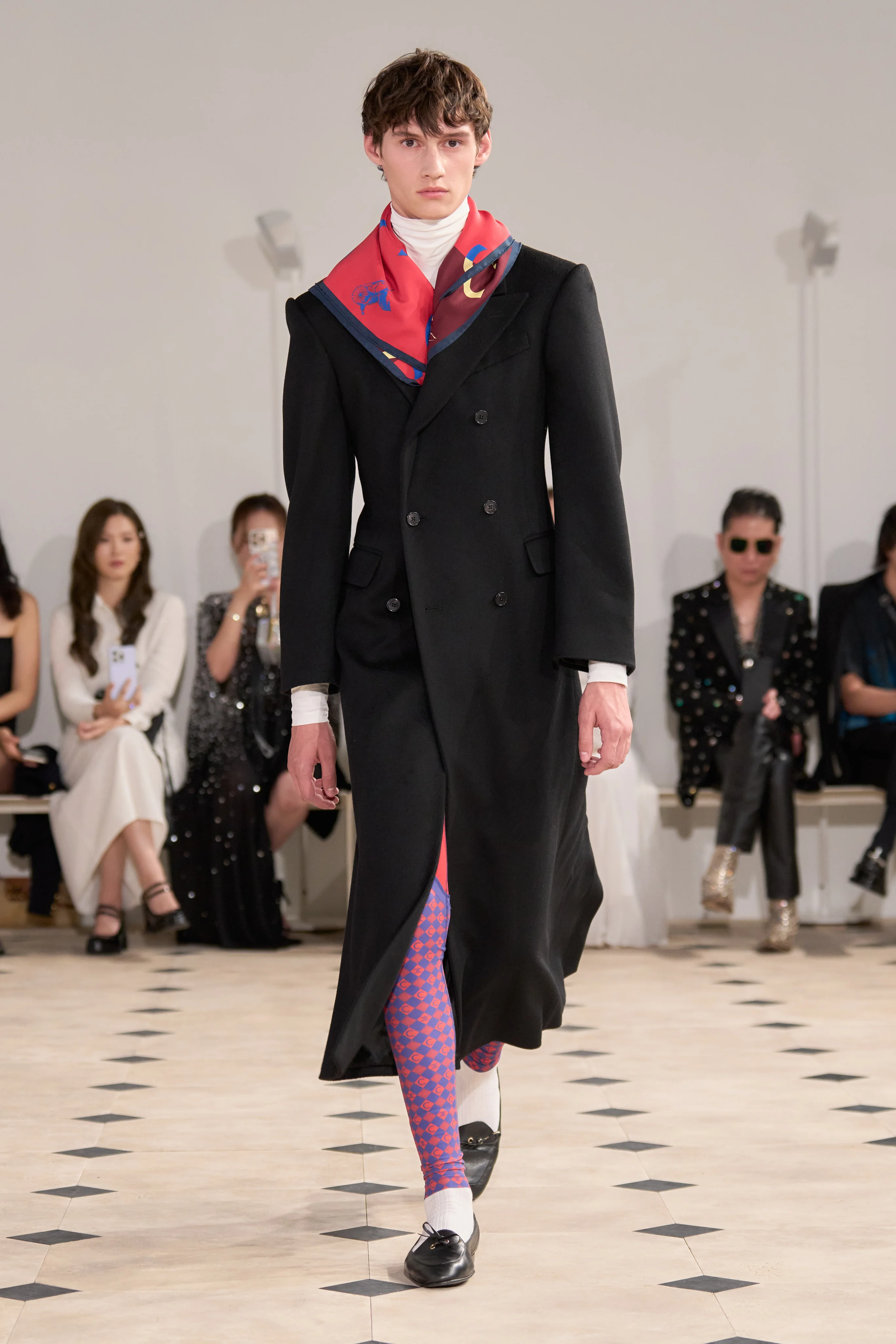2026年リゾートコレクション_CELINE(セリーヌ)_モデル_18