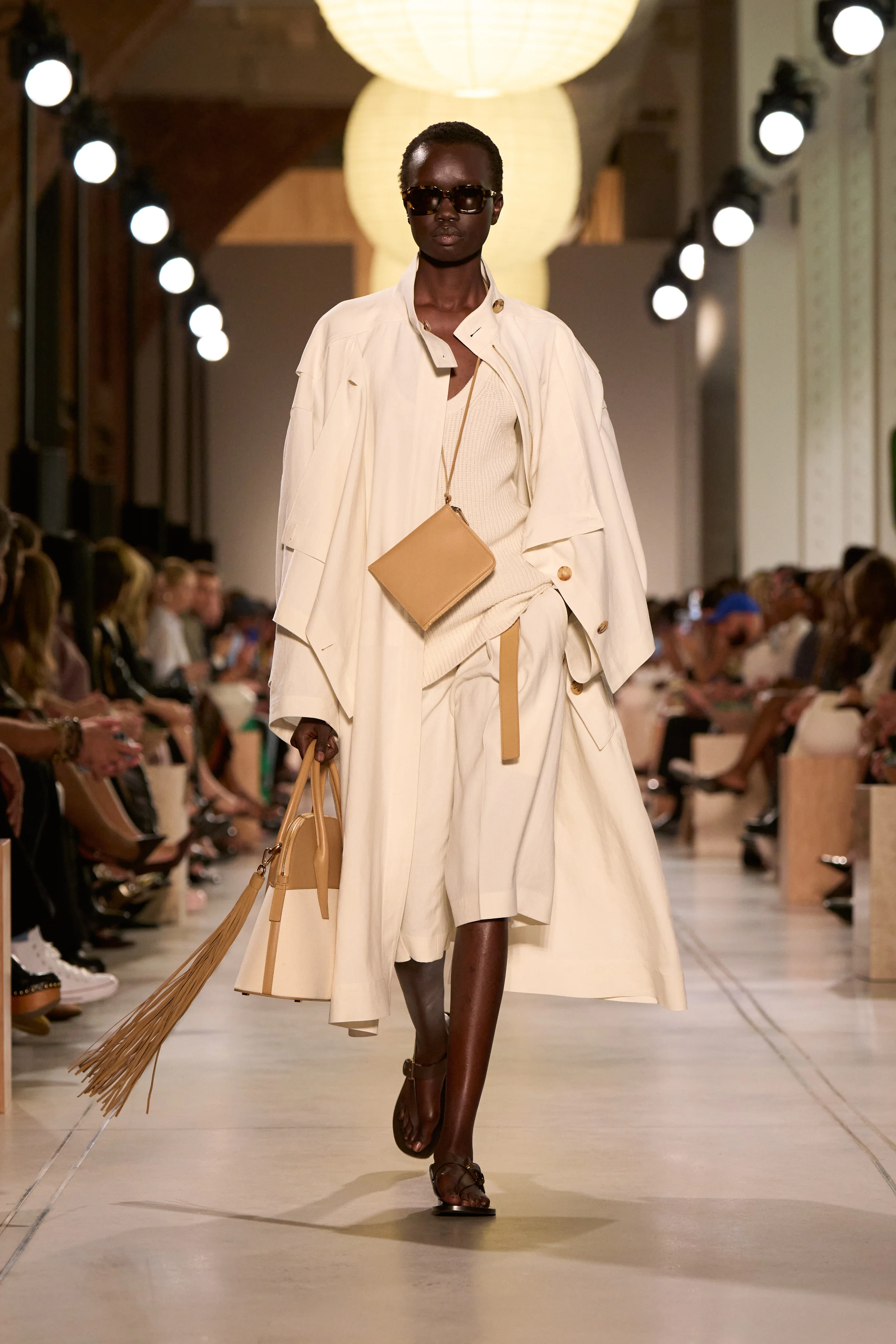 2026年春夏コレクション_MICHAEL KORS COLLECTION(マイケル・コース コレクション)_モデル_40