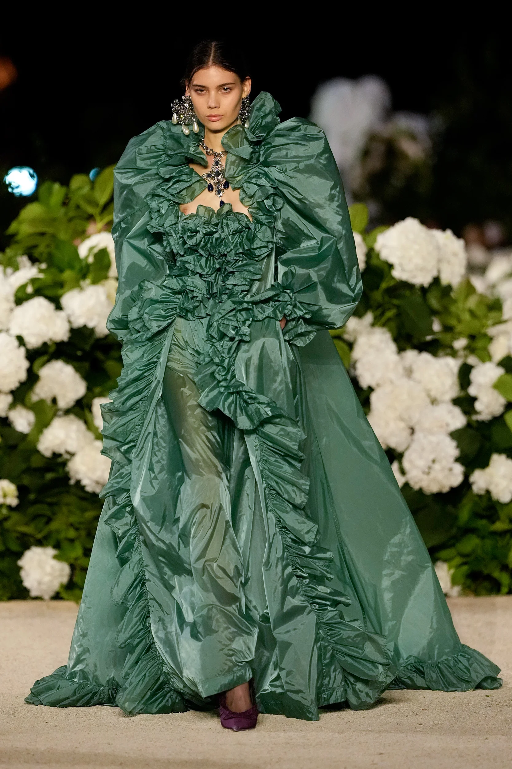 2026年春夏コレクション_SAINT LAURENT(サンローラン)_モデル_41