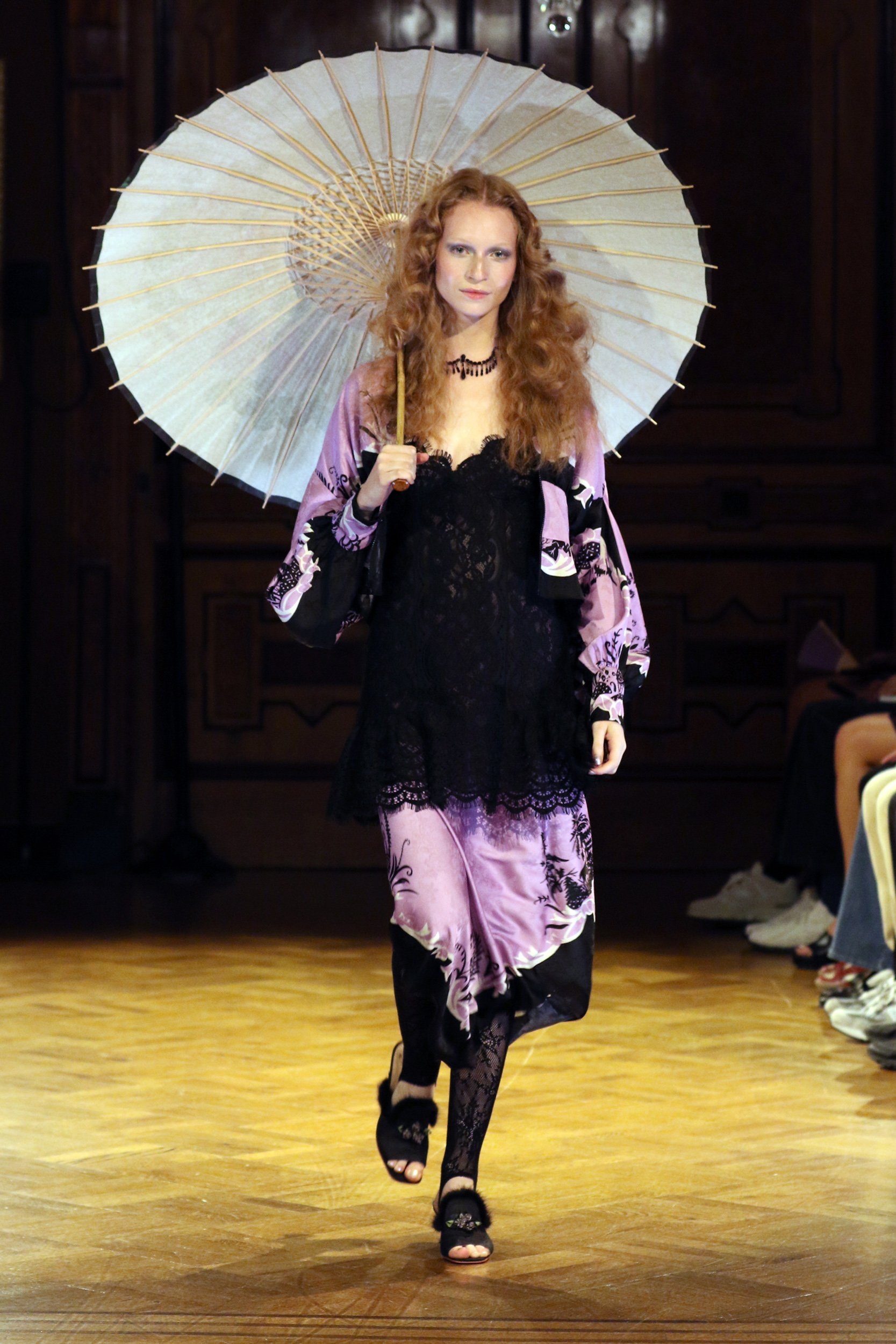 2027年春夏コレクション_ANNA SUI(アナ スイ)_モデル_1